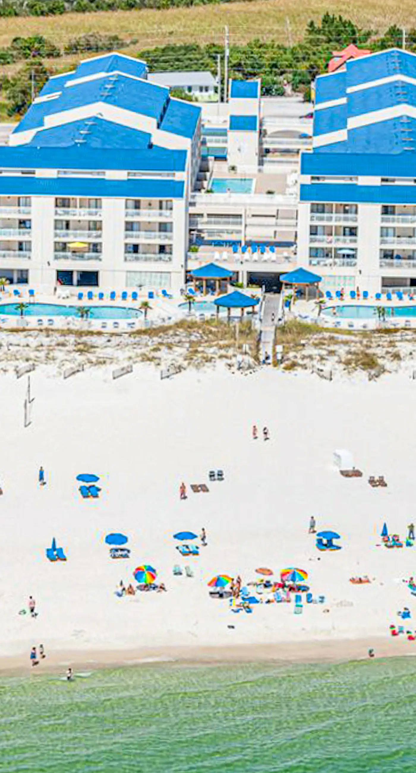 Wonderful condo in beachfront luxury resort with shared pool & tennis