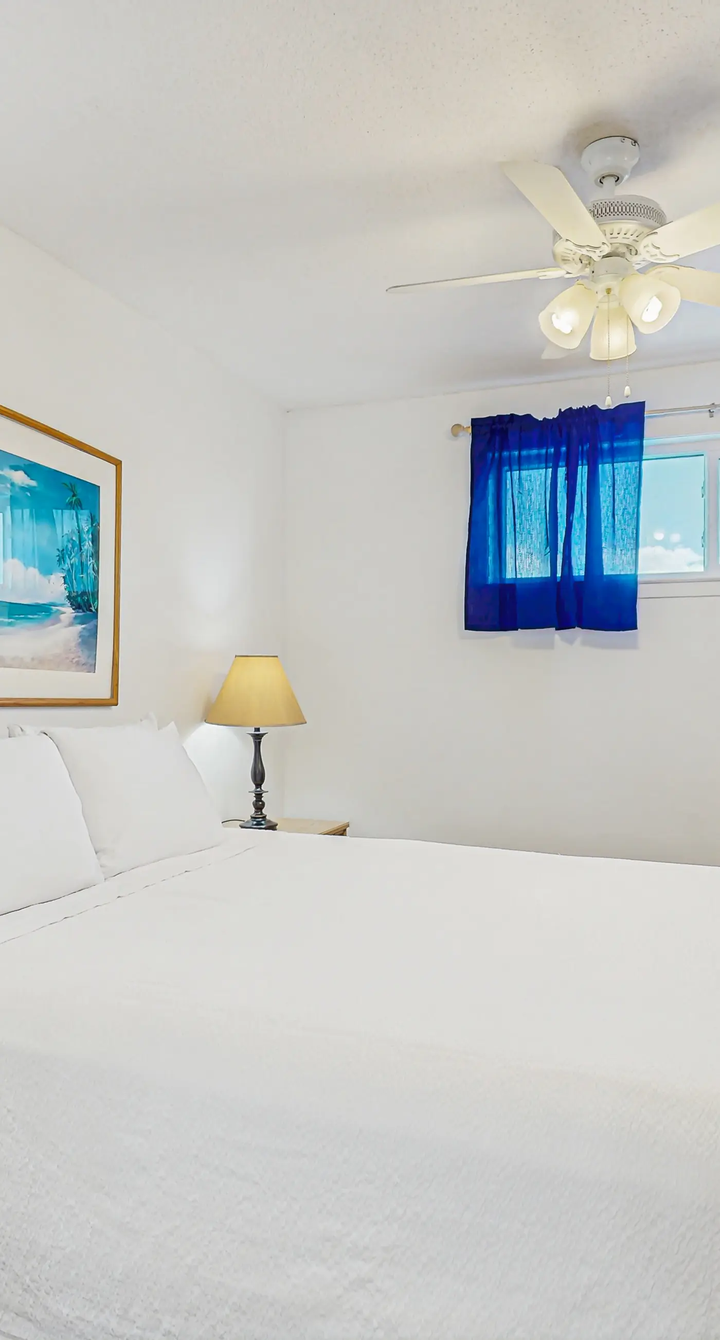 Wonderful condo in beachfront luxury resort with shared pool & tennis