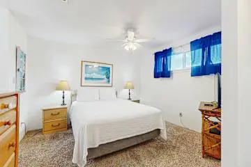 Wonderful condo in beachfront luxury resort with shared pool & tennis