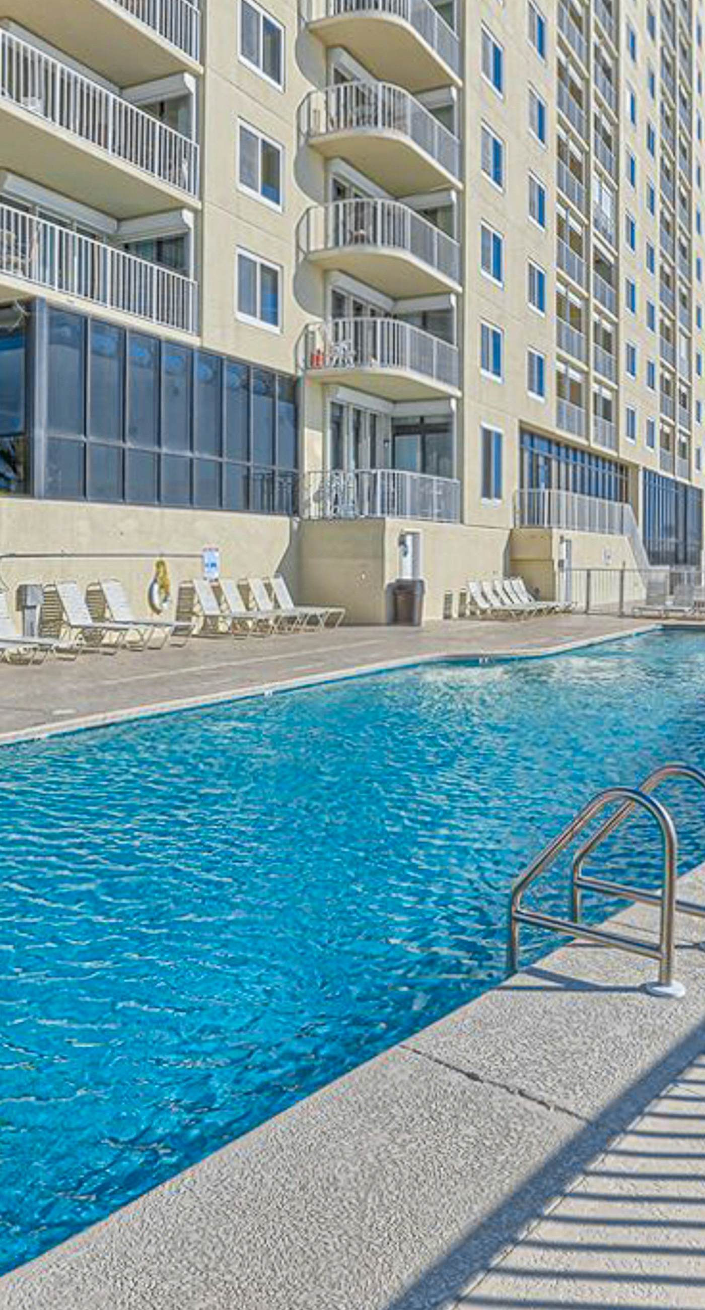 Twelfth-Floor Getaway w/Sweeping Gulf Views, Shared Pool/Hot Tub, Beach Access