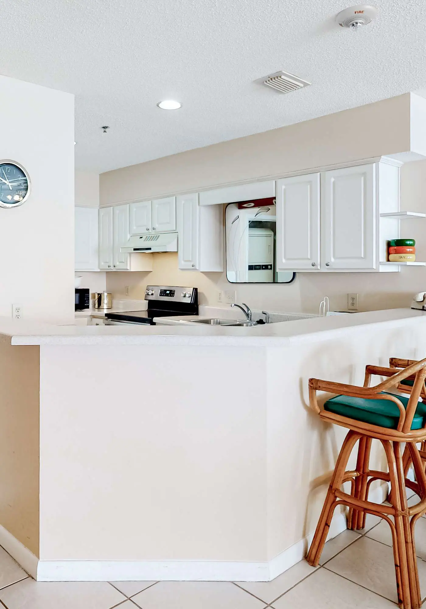 Twelfth-Floor Getaway w/Sweeping Gulf Views, Shared Pool/Hot Tub, Beach Access