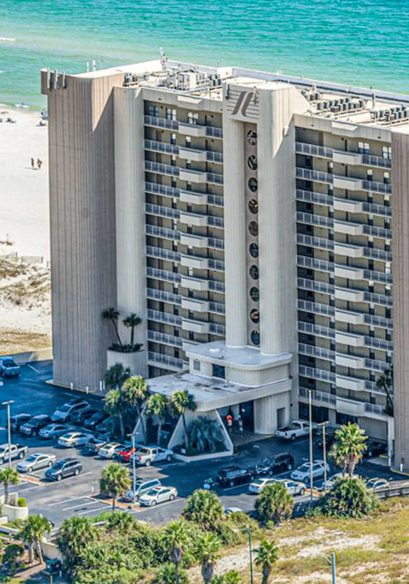 Twelfth-Floor Getaway w/Sweeping Gulf Views, Shared Pool/Hot Tub, Beach Access
