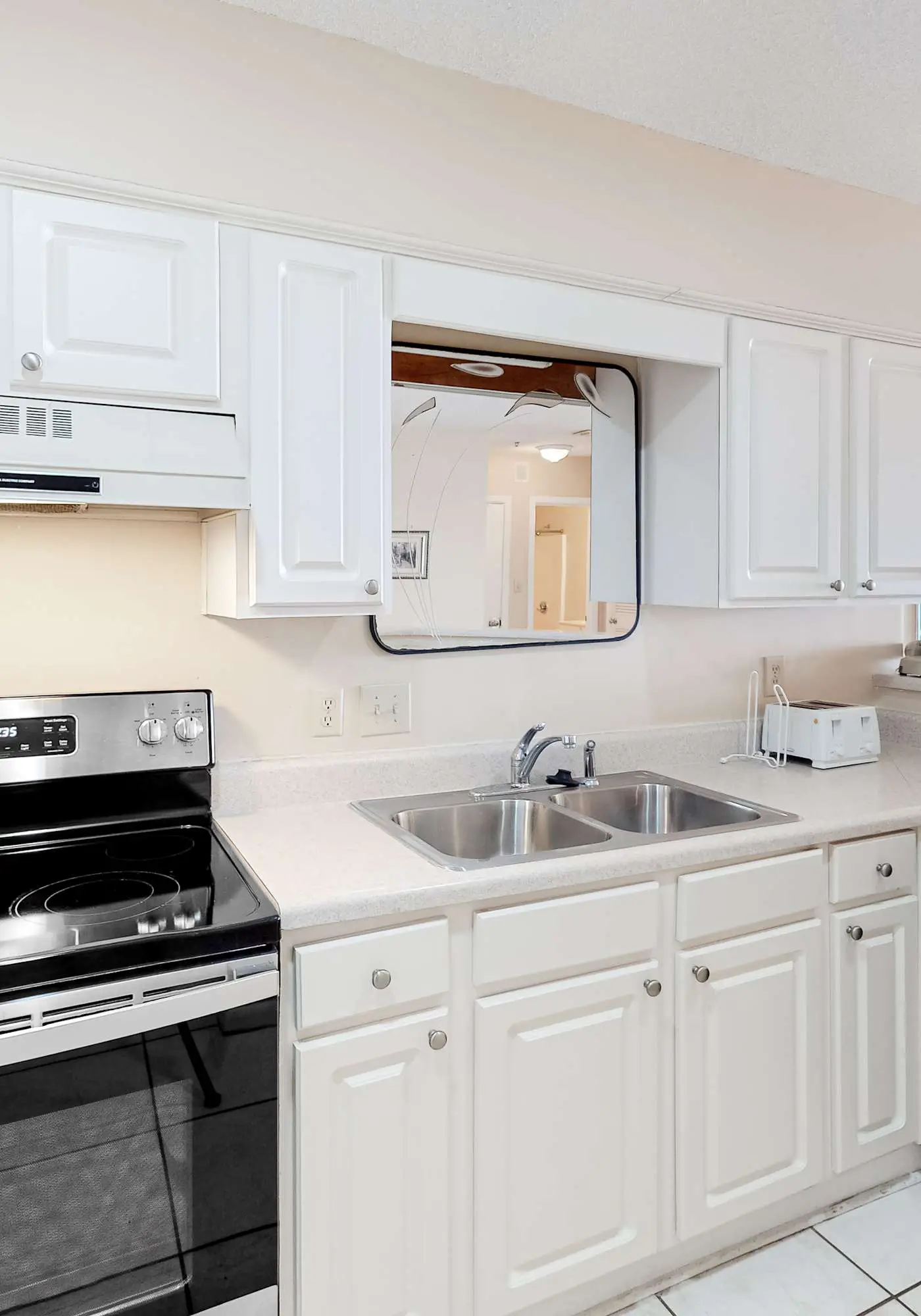 Twelfth-Floor Getaway w/Sweeping Gulf Views, Shared Pool/Hot Tub, Beach Access