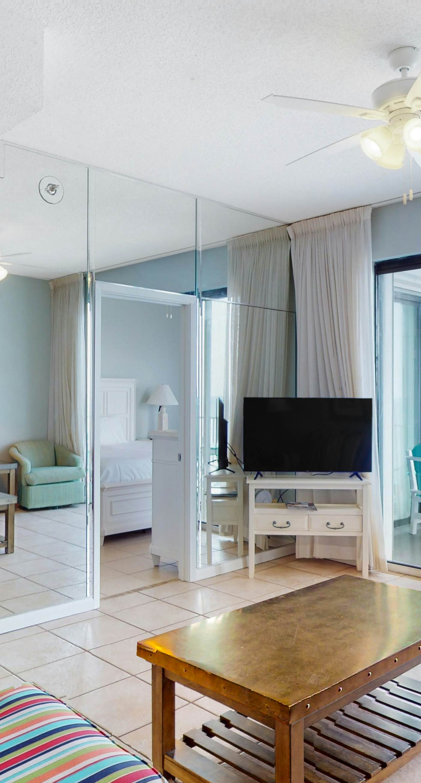 Wonderful Home on 12th Floor of Beachfront Resort w/Shared Pool & Hot Tub, WiFi