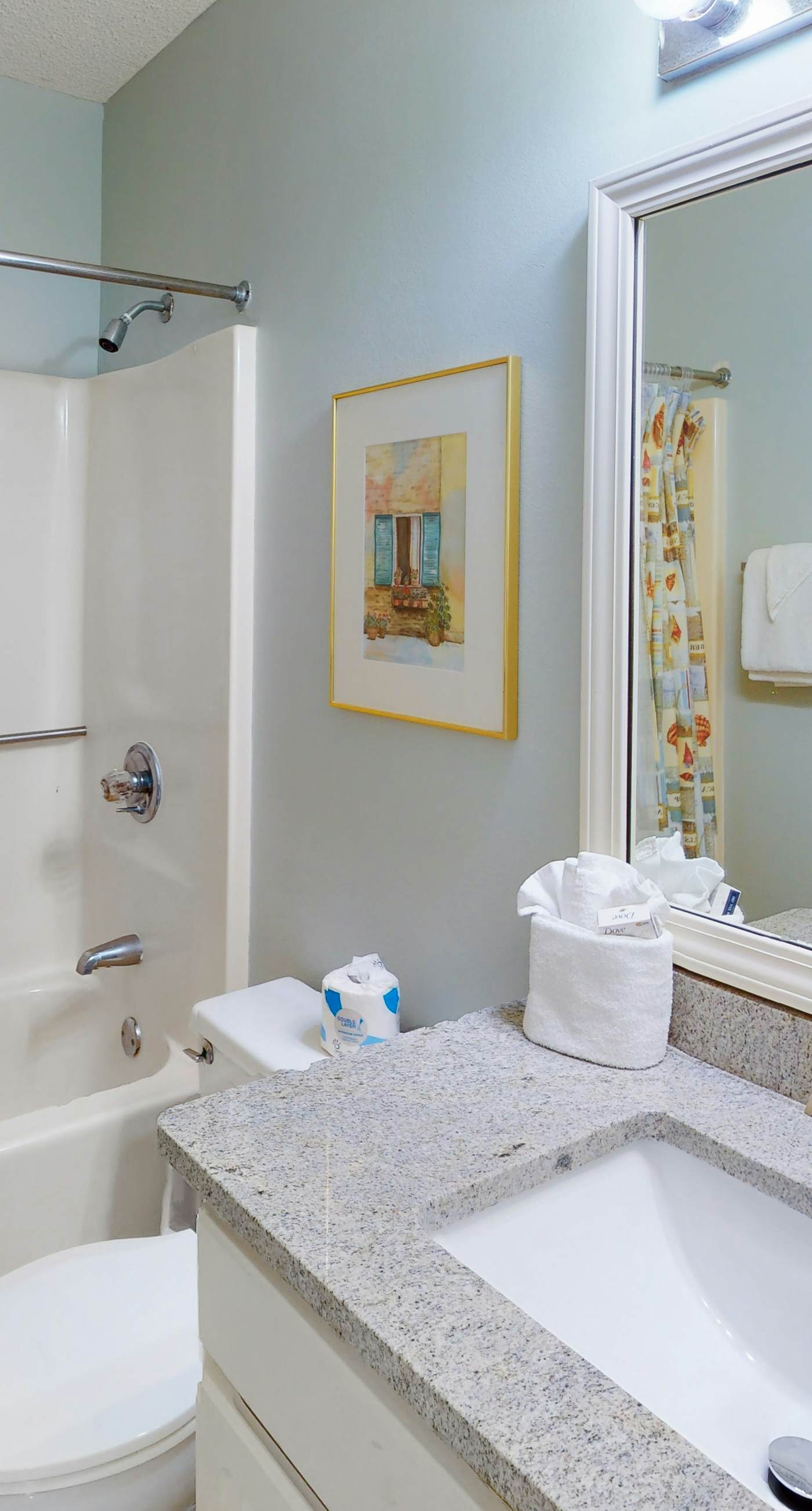 Wonderful Home on 12th Floor of Beachfront Resort w/Shared Pool & Hot Tub, WiFi