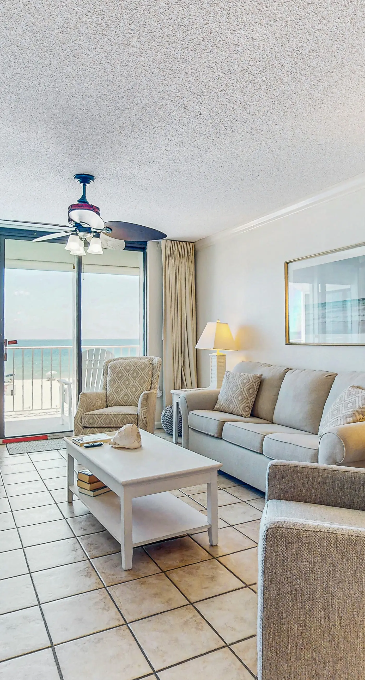 Lovely Condo in Beachfront Resort w/Shared Hot Tub & Pool, Central AC, Free WiFi