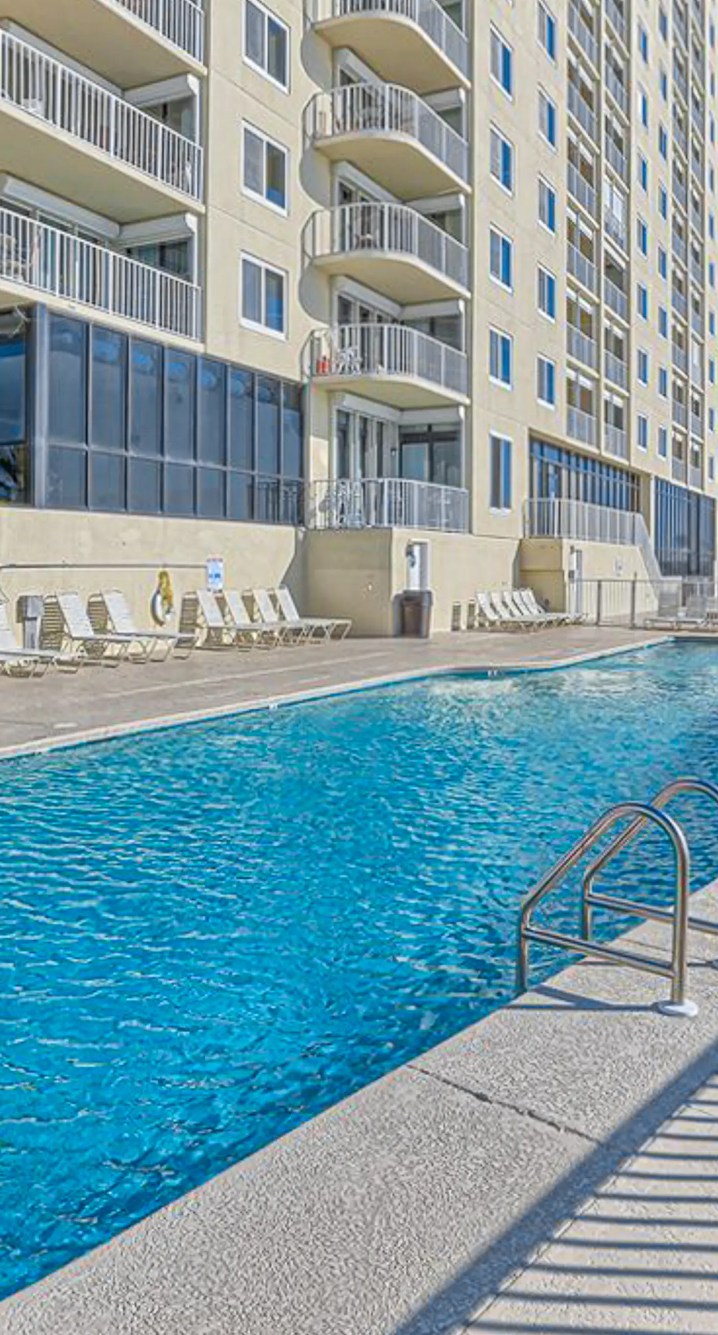 Lovely Condo in Beachfront Resort w/Shared Hot Tub & Pool, Central AC, Free WiFi