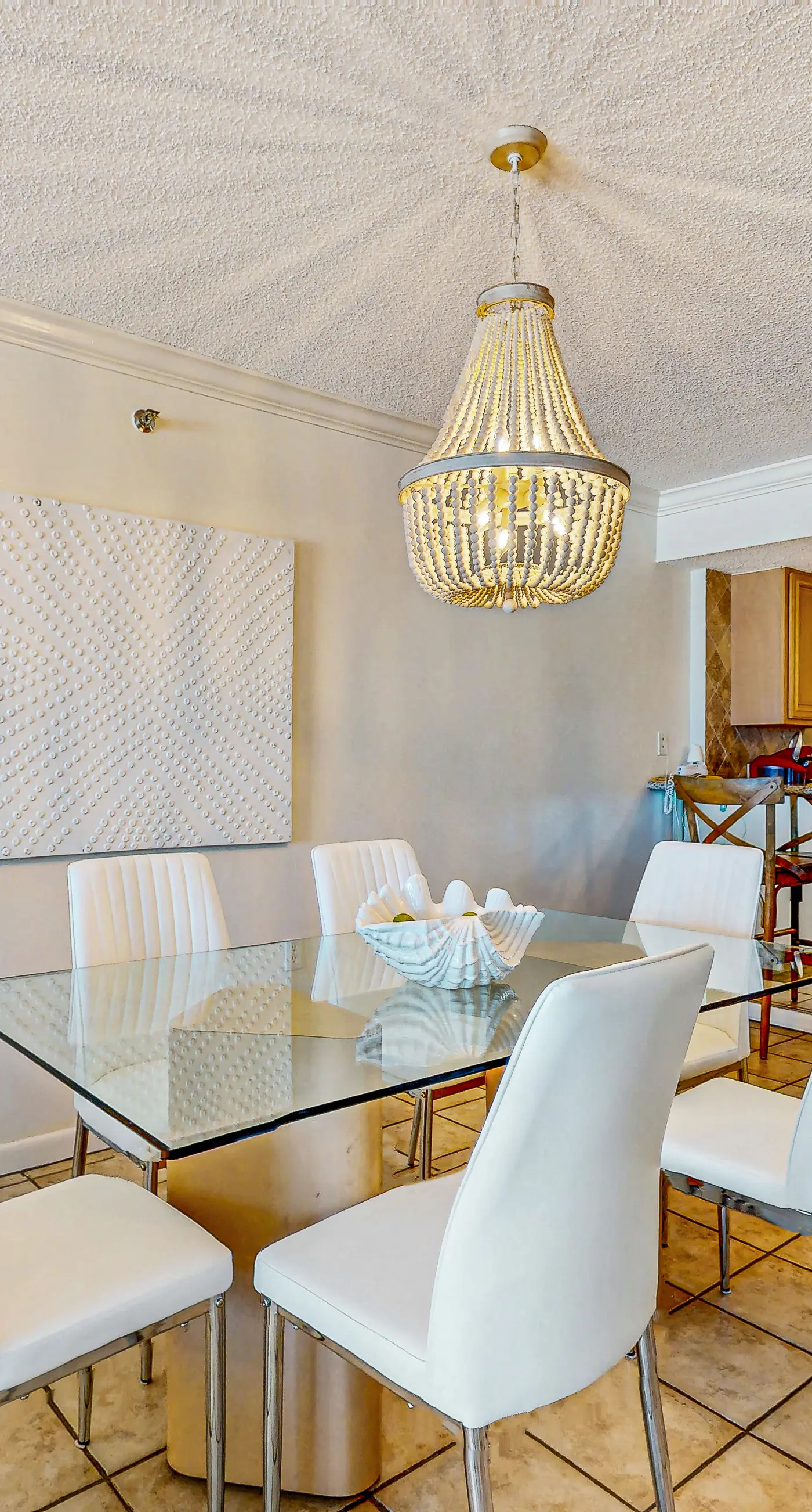 Lovely Condo in Beachfront Resort w/Shared Hot Tub & Pool, Central AC, Free WiFi
