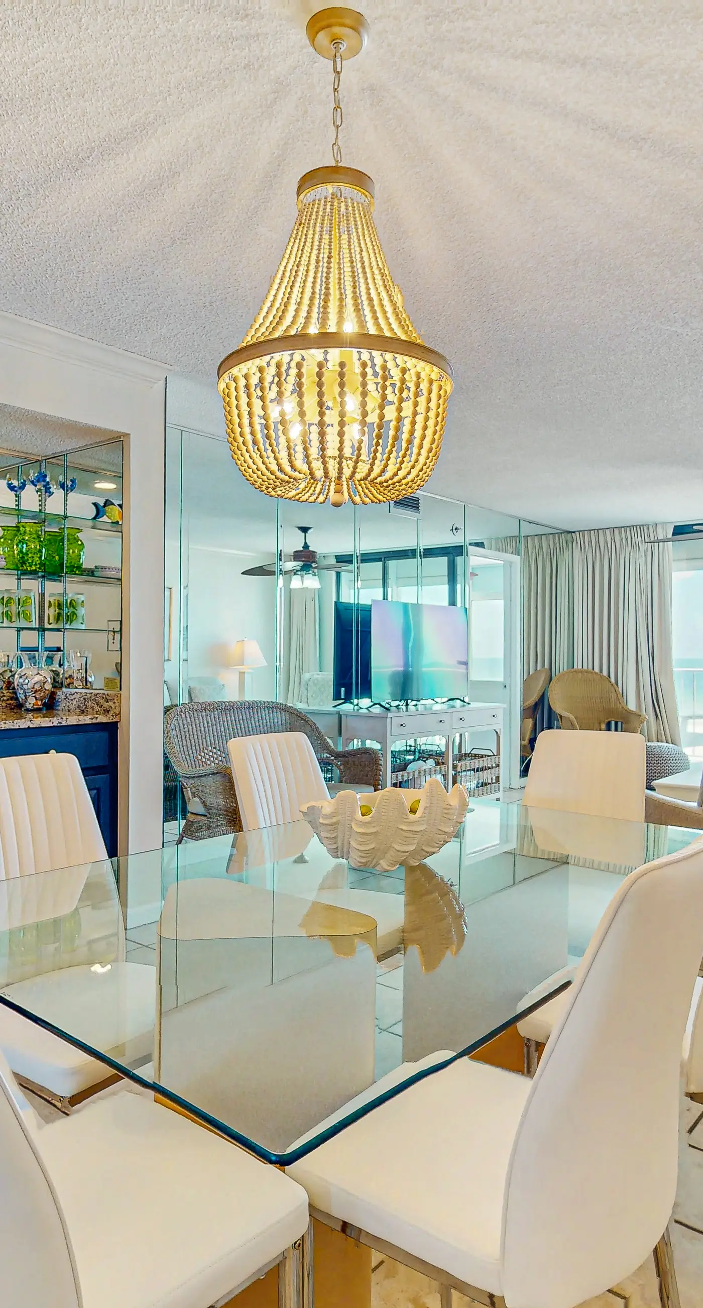 Lovely Condo in Beachfront Resort w/Shared Hot Tub & Pool, Central AC, Free WiFi