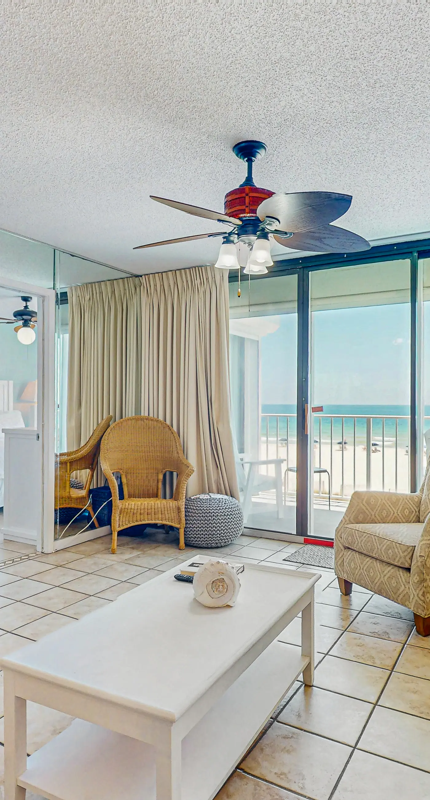 Lovely Condo in Beachfront Resort w/Shared Hot Tub & Pool, Central AC, Free WiFi