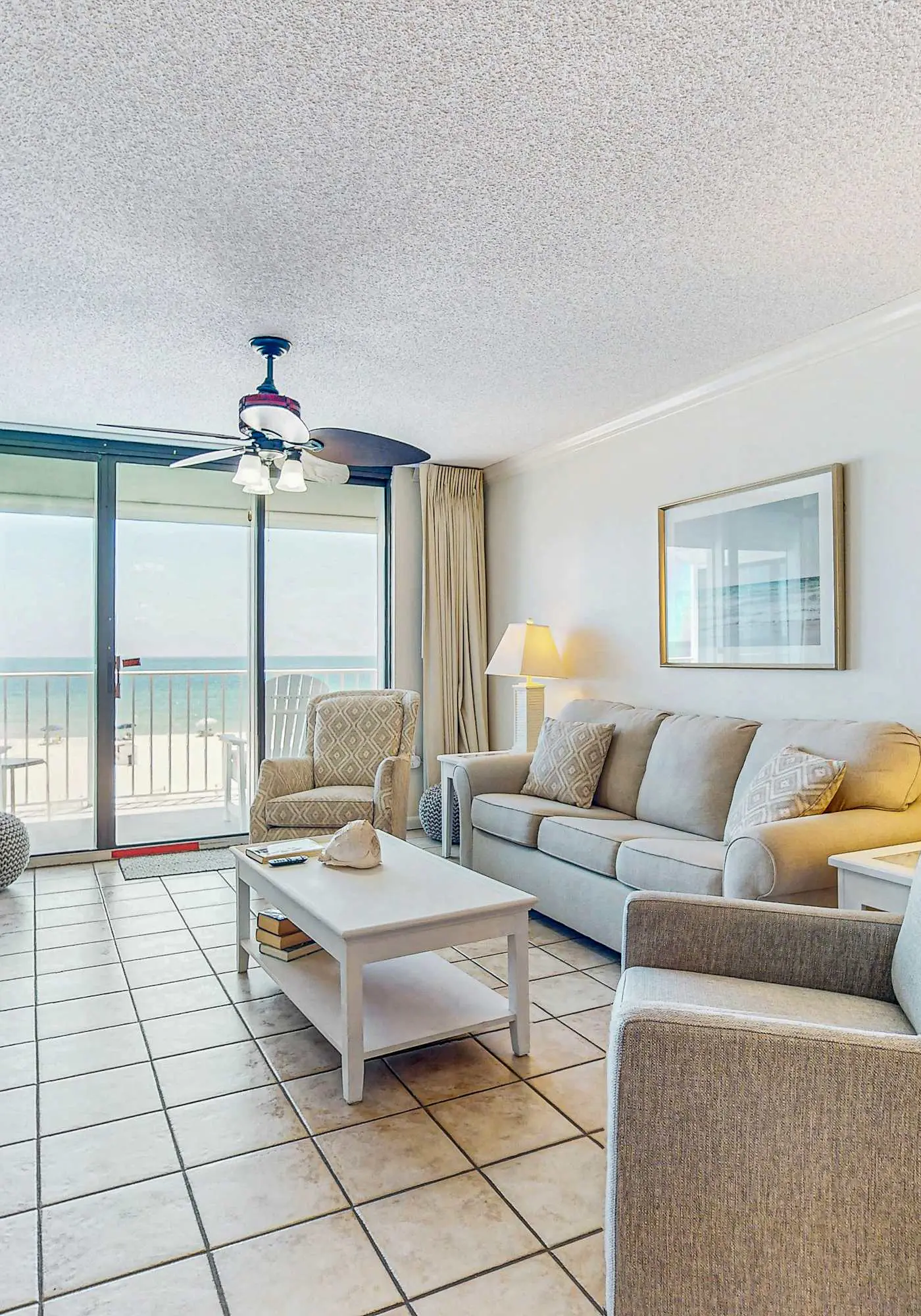 Lovely Condo in Beachfront Resort w/Shared Hot Tub & Pool, Central AC, Free WiFi