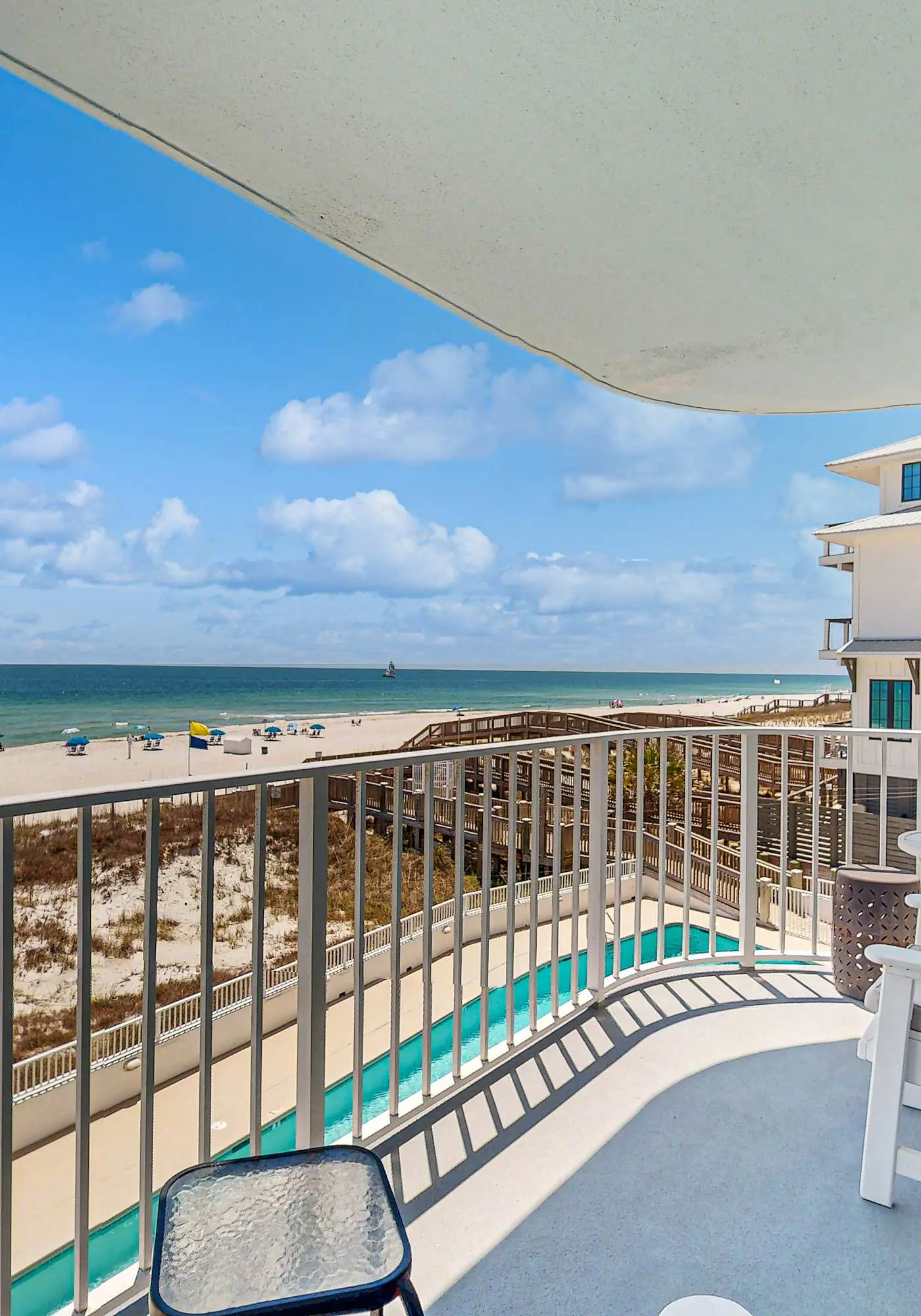 Lovely Condo in Beachfront Resort w/Shared Hot Tub & Pool, Central AC, Free WiFi