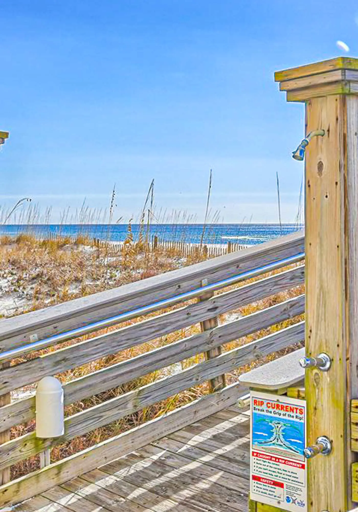 Lovely Condo in Beachfront Resort w/Shared Hot Tub & Pool, Central AC, Free WiFi