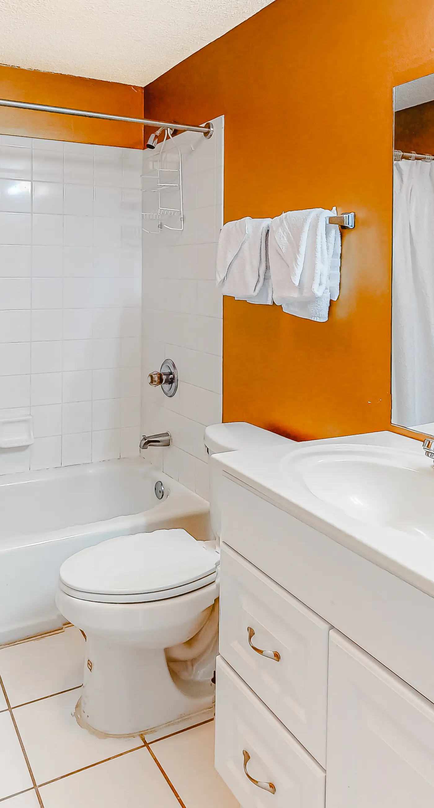 Amazing Seventh-Floor Condo in Beachfront Resort with Free WiFi, Shared Pool