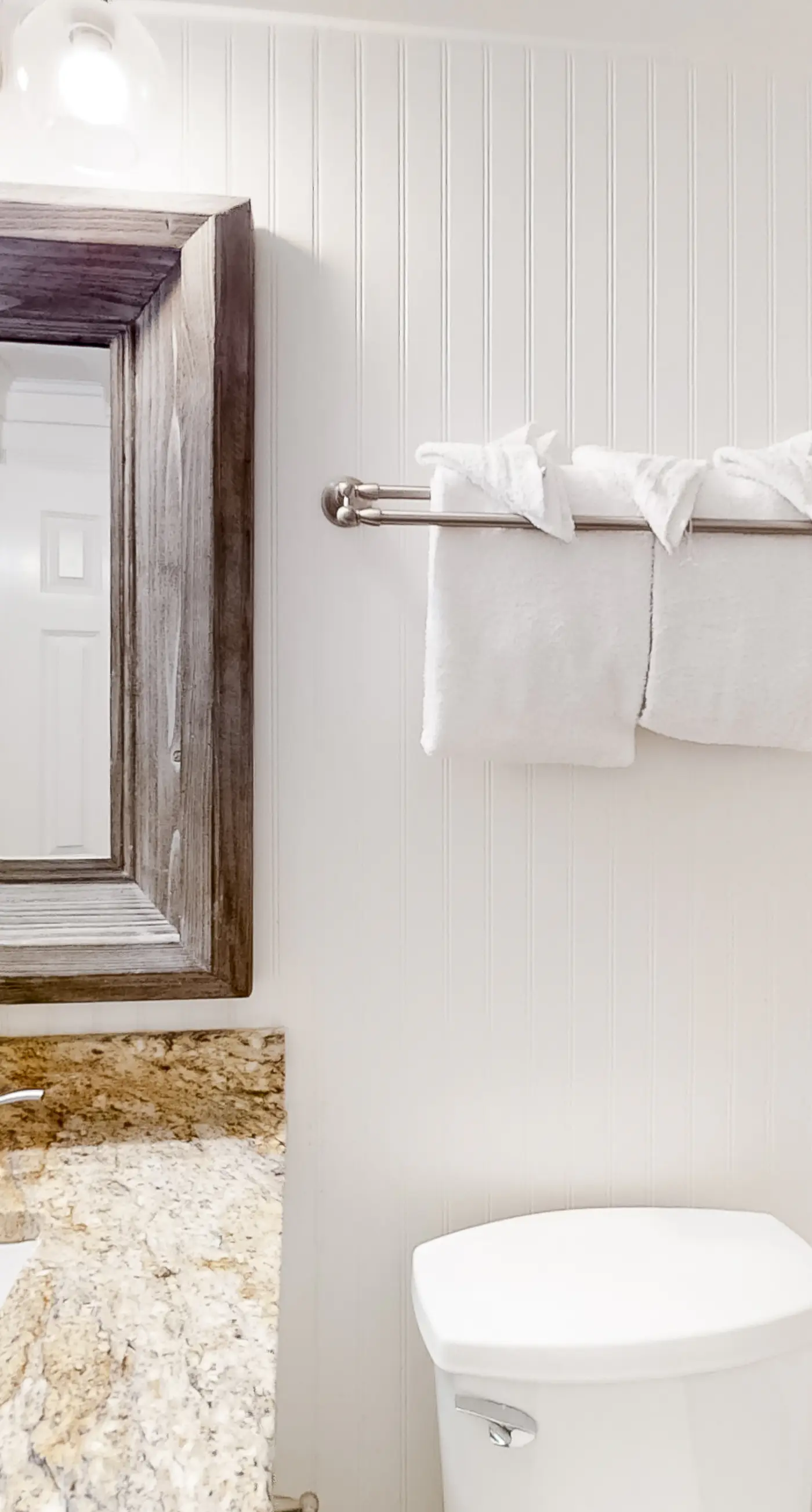 Spacious and Shiny Condo with Shared Pool & Hot Tub, Free WiFi, Central AC