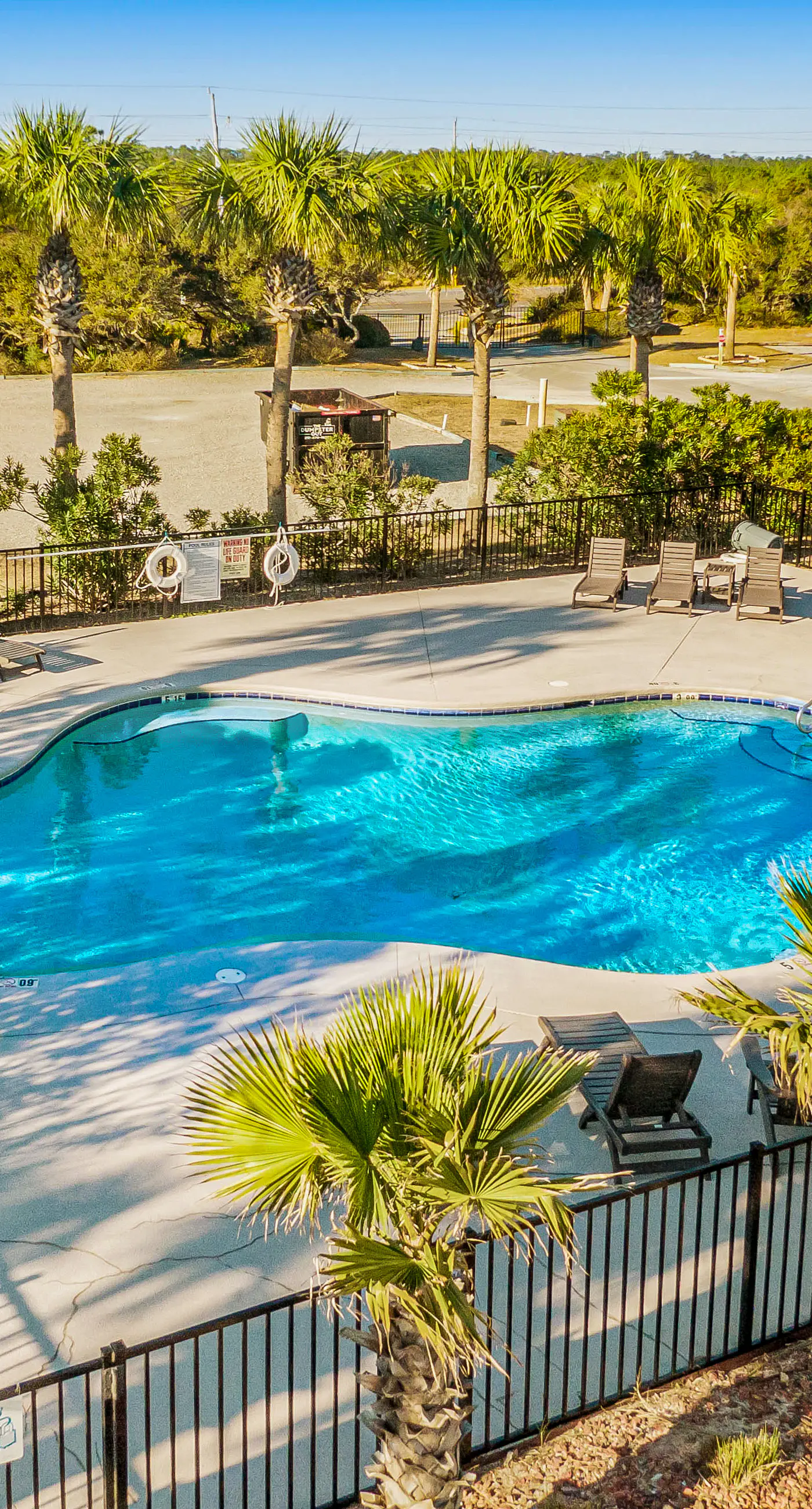 Amazing beachfront oasis with Gulf views, free WiFi, pool, and central AC