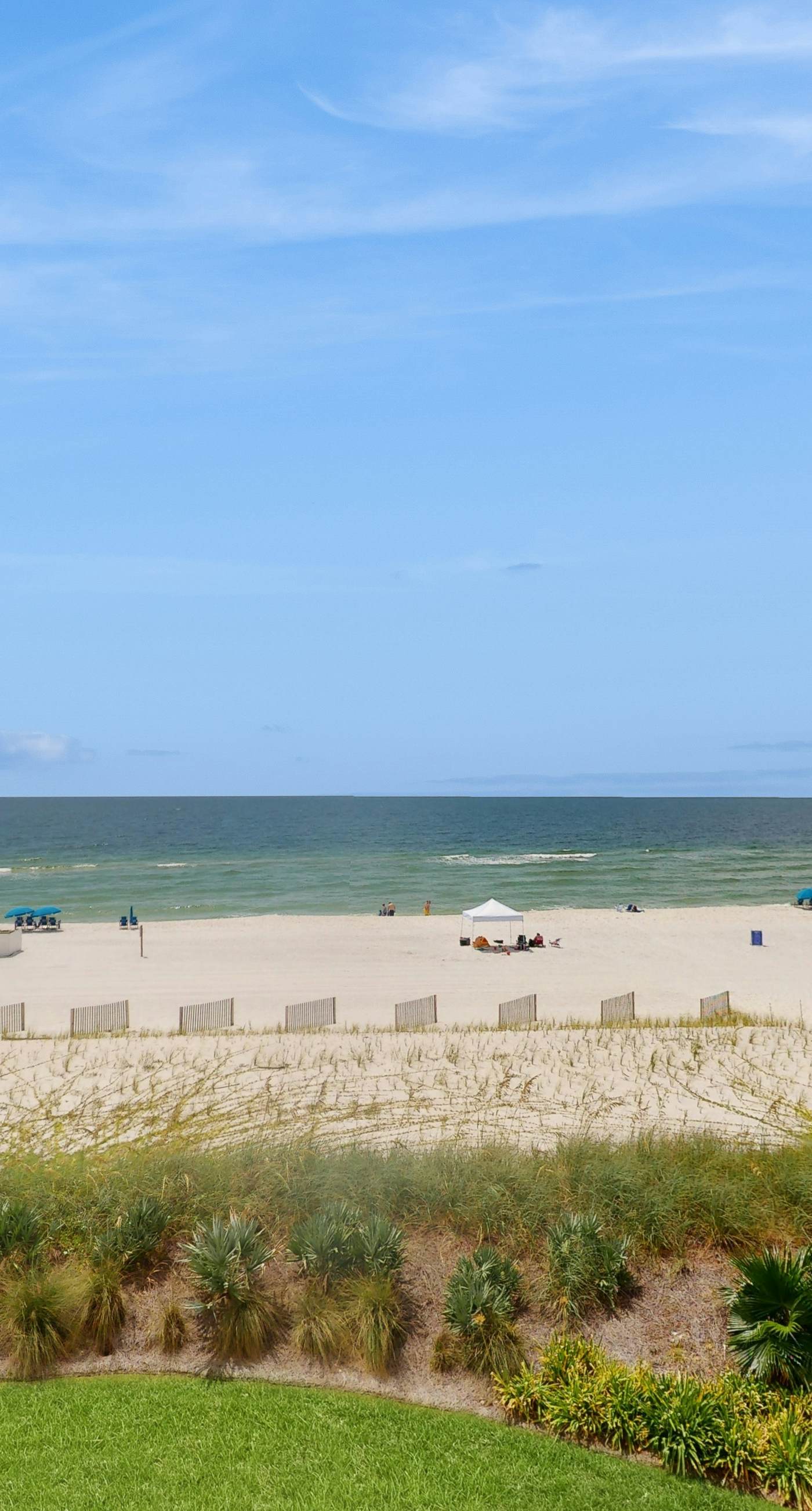 Beachfront at Marlin Key, Dazzling Views, Pool & Private Boardwalk to Sand