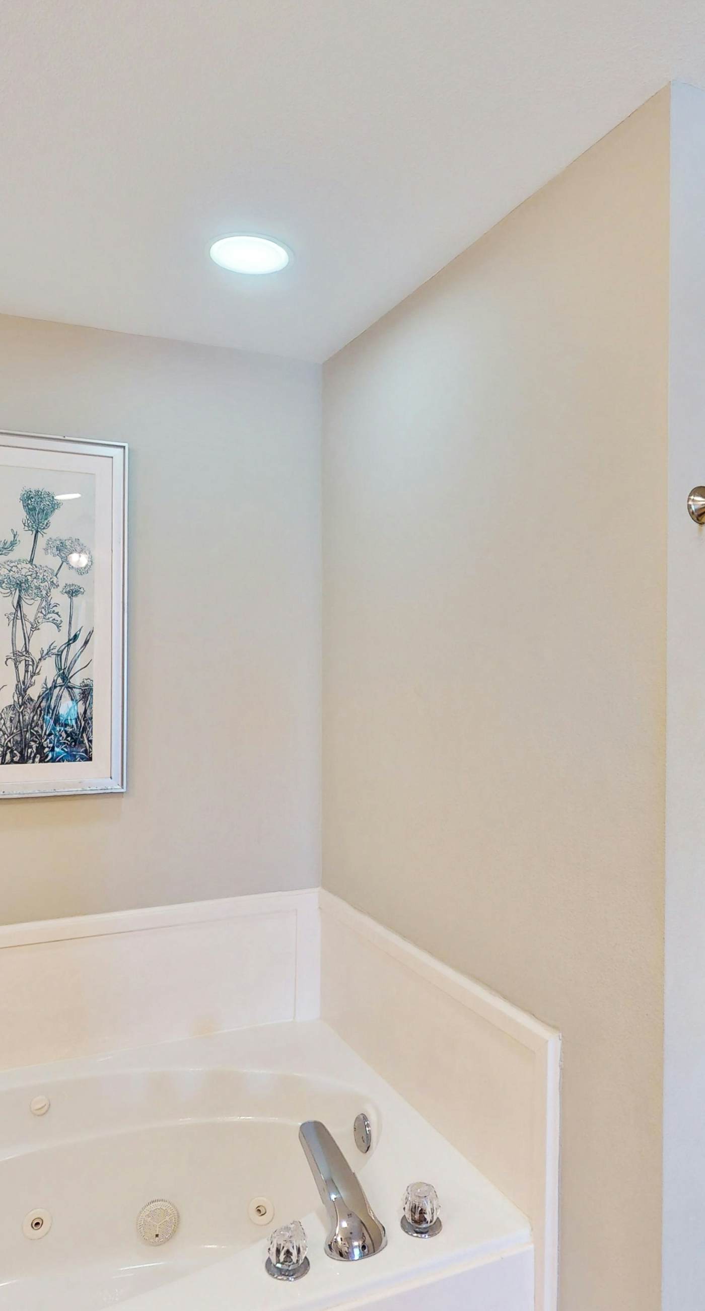 Beachfront at Marlin Key, Dazzling Views, Pool & Private Boardwalk to Sand