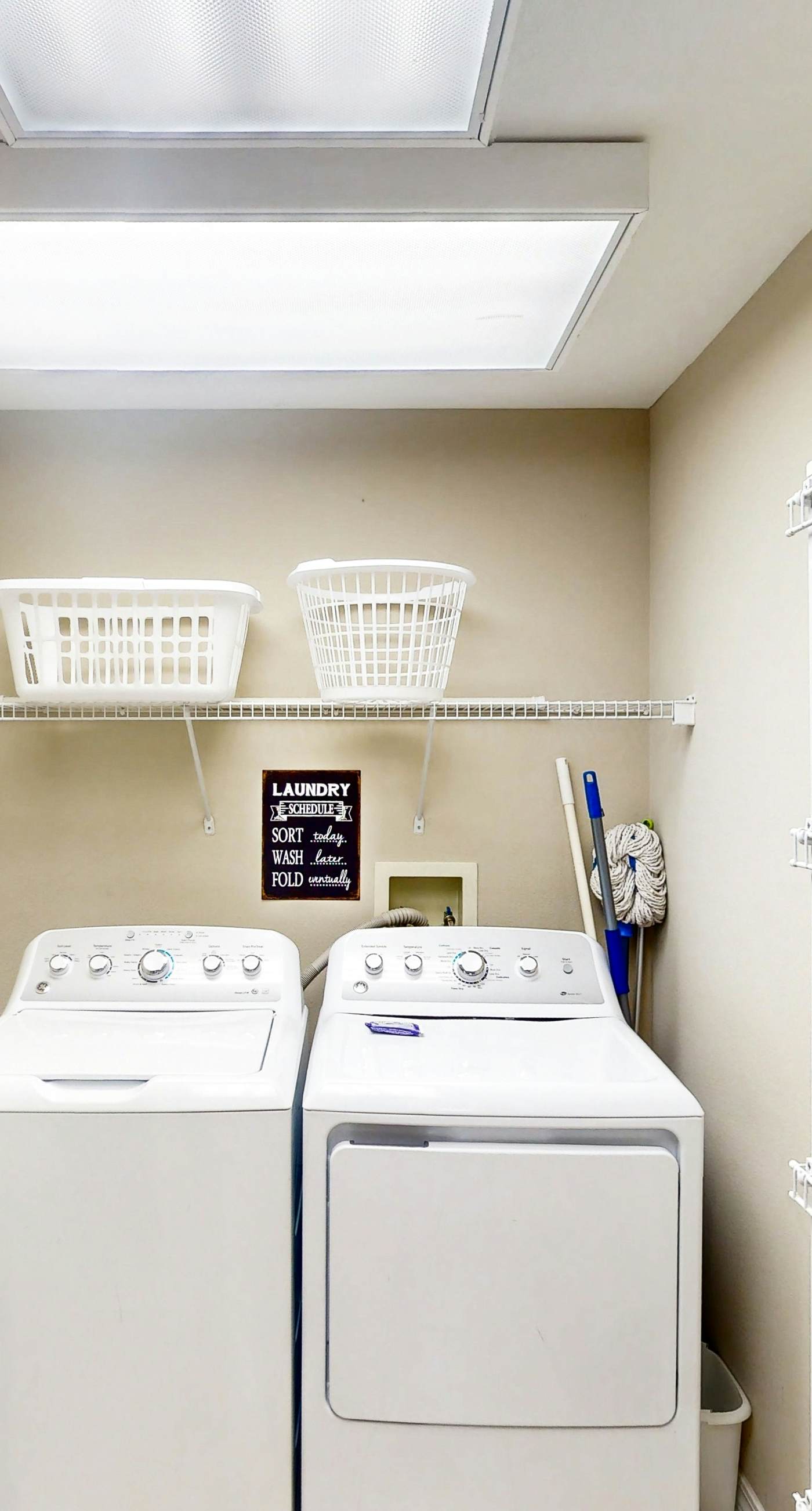 Beachfront at Marlin Key, Dazzling Views, Pool & Private Boardwalk to Sand