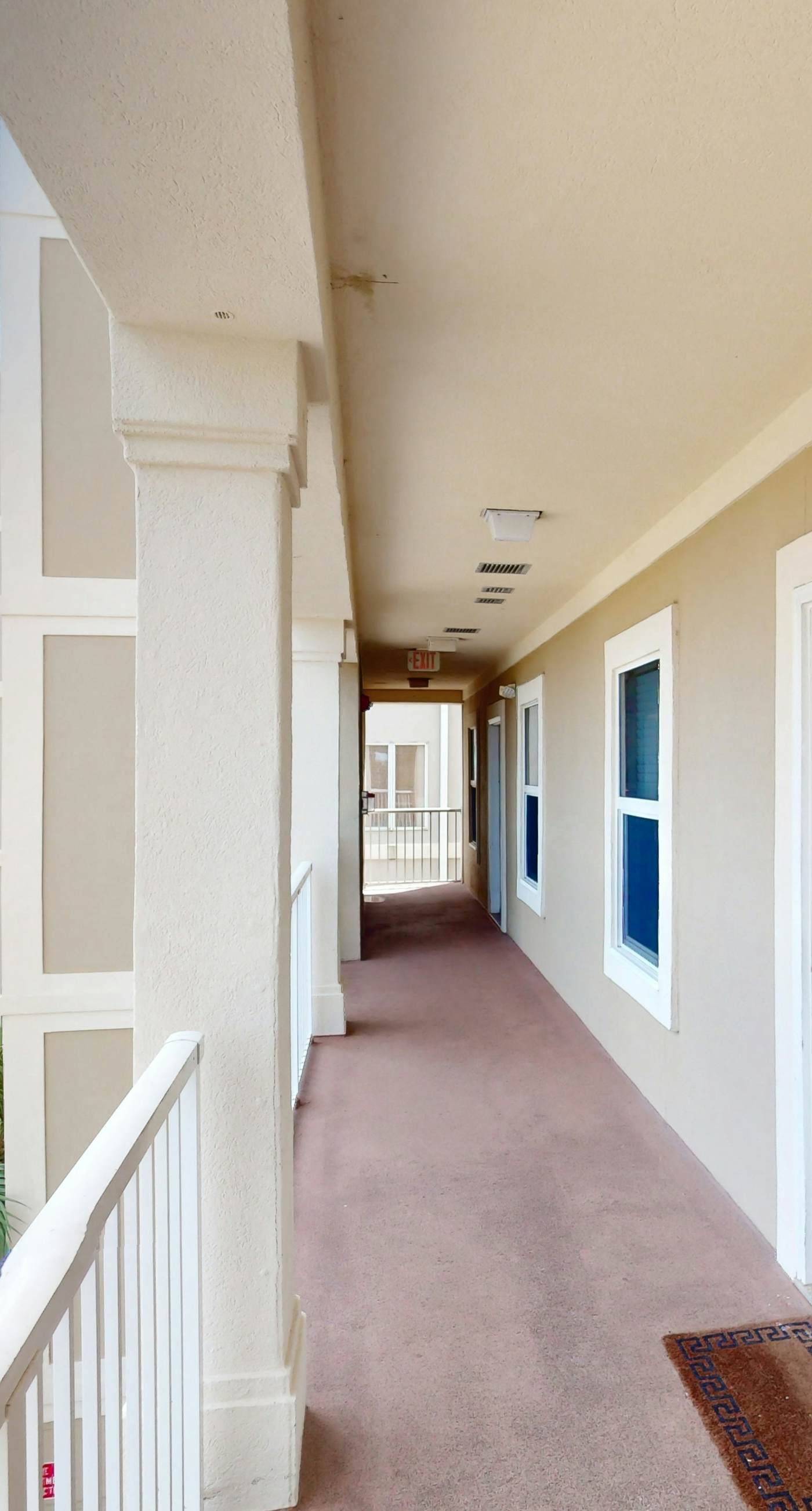 Beachfront at Marlin Key, Dazzling Views, Pool & Private Boardwalk to Sand