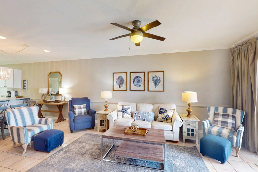 Beachfront at Marlin Key, Dazzling Views, Pool & Private Boardwalk to Sand