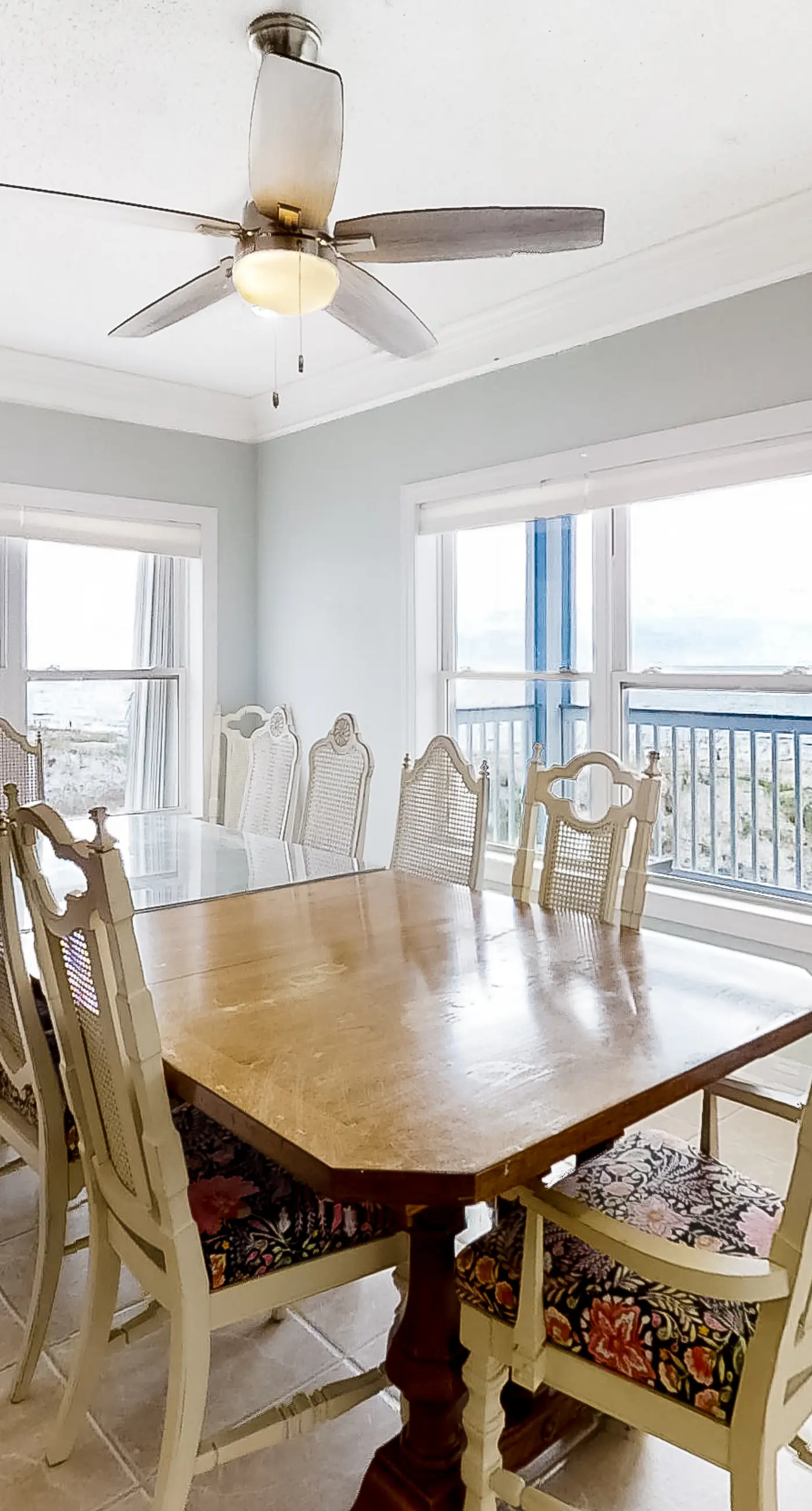 Spacious beachfront home with large balconies & pool access