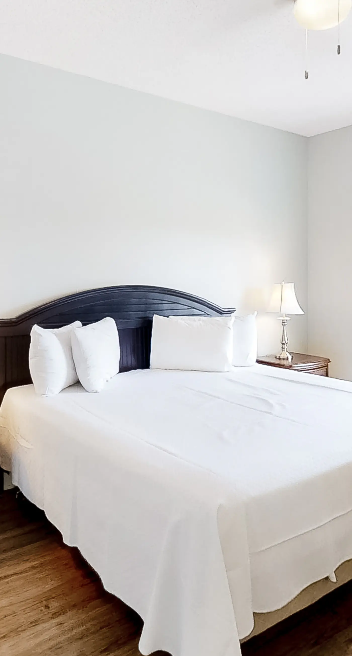 Spacious beachfront home with large balconies & pool access