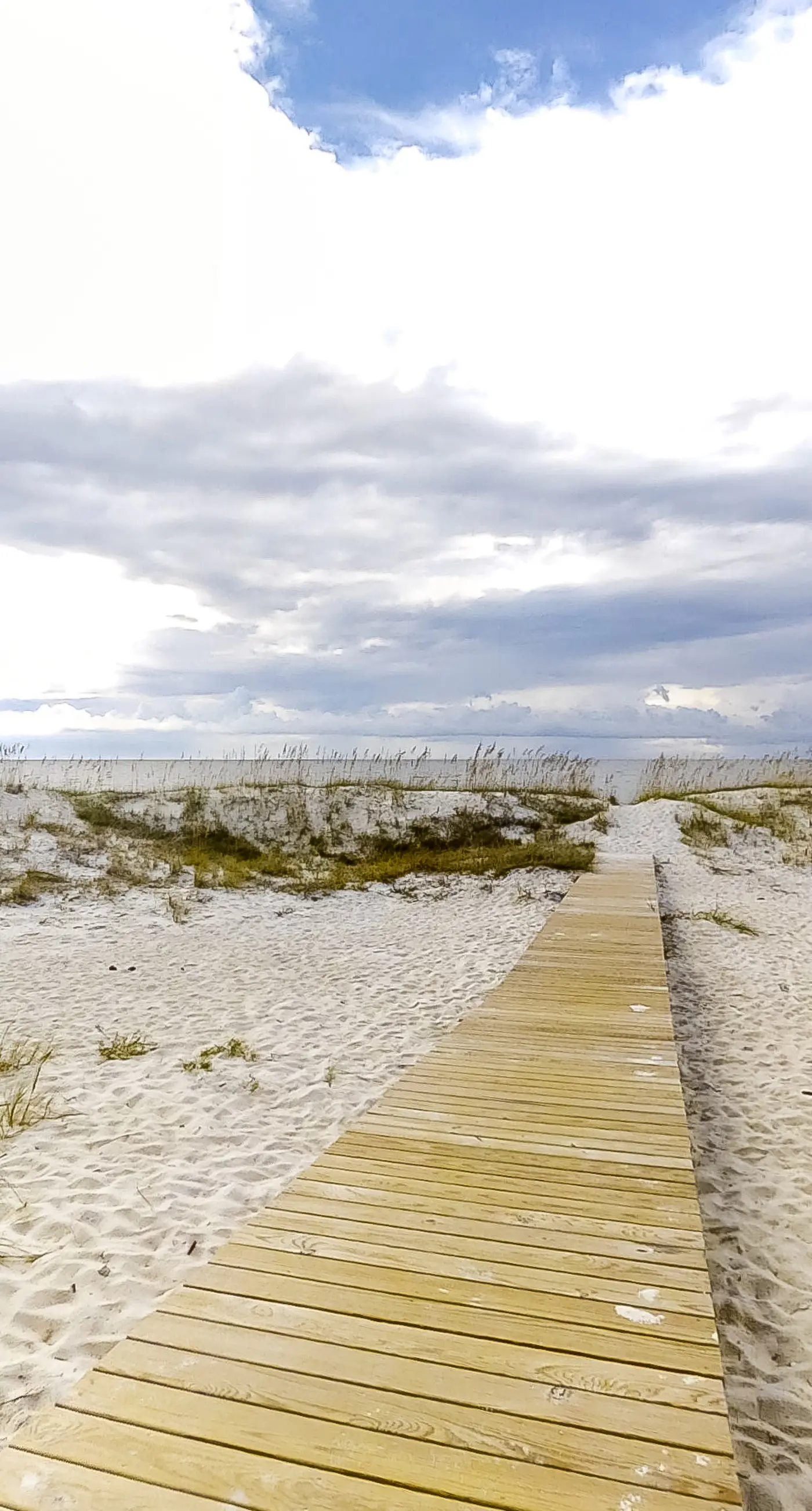 Spacious beachfront home with large balconies & pool access