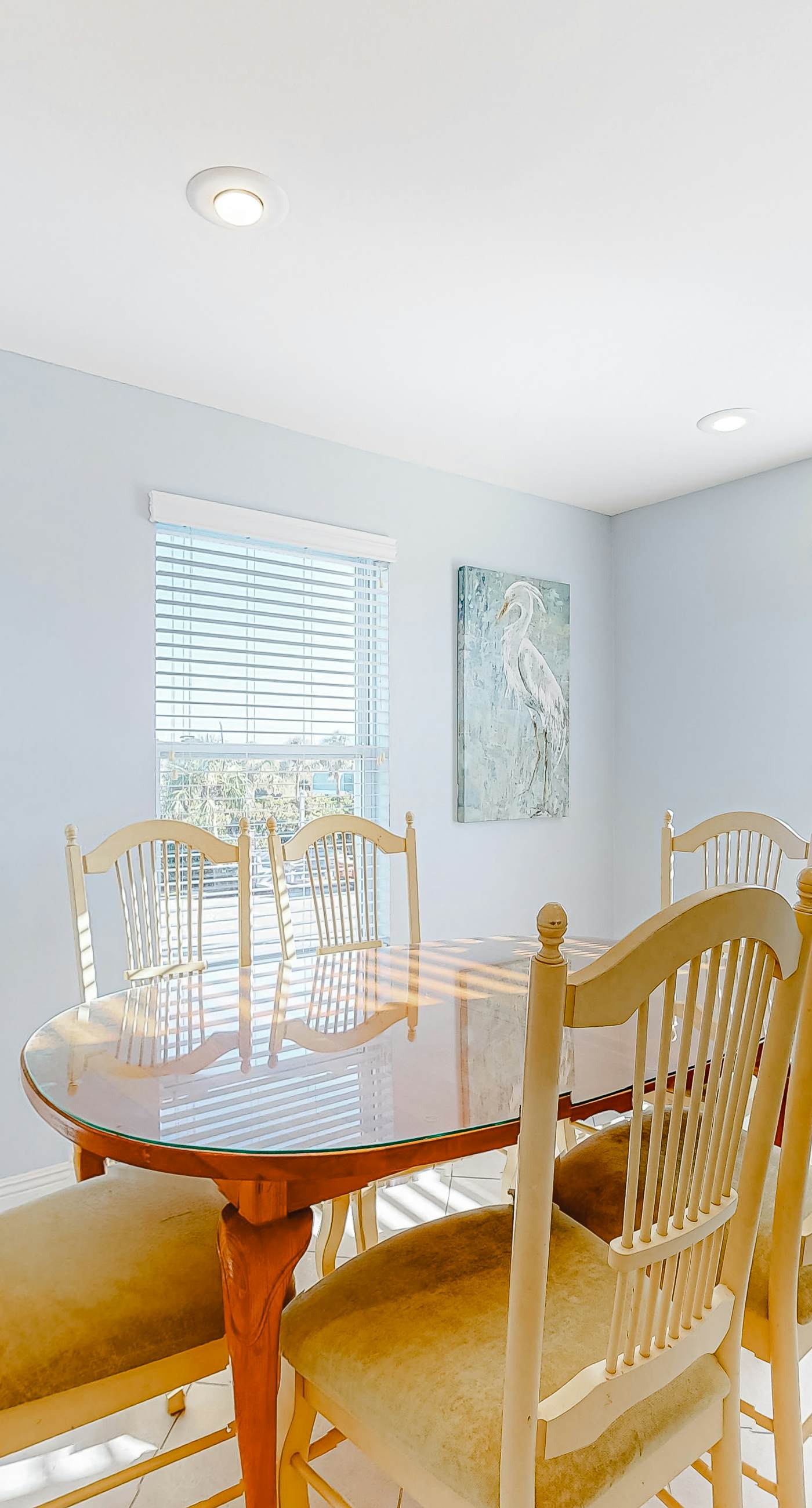 Beachfront home with gorgeous Gulf view, boardwalk, 3 decks & pool access