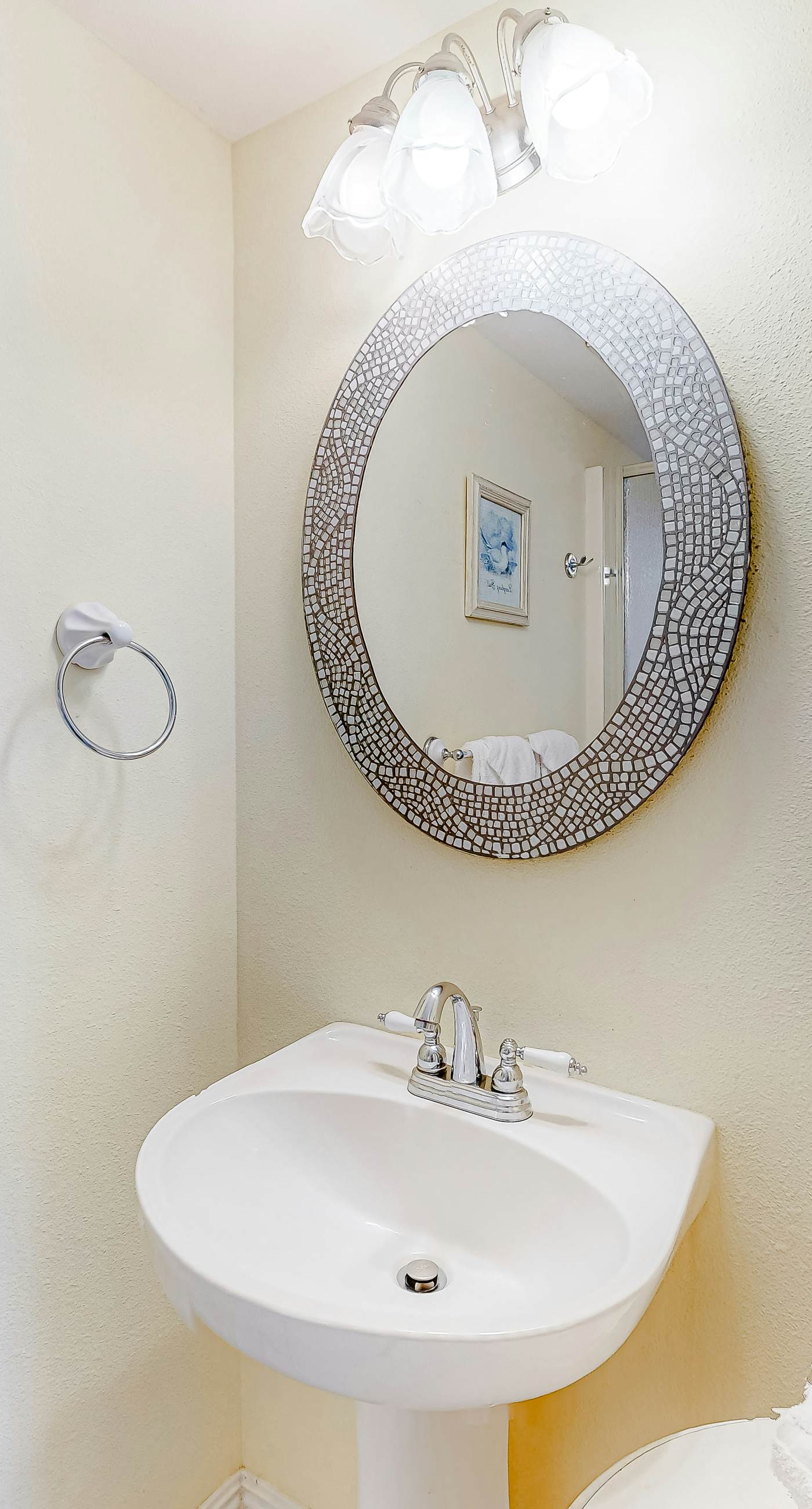 Beachfront home with gorgeous Gulf view, boardwalk, 3 decks & pool access