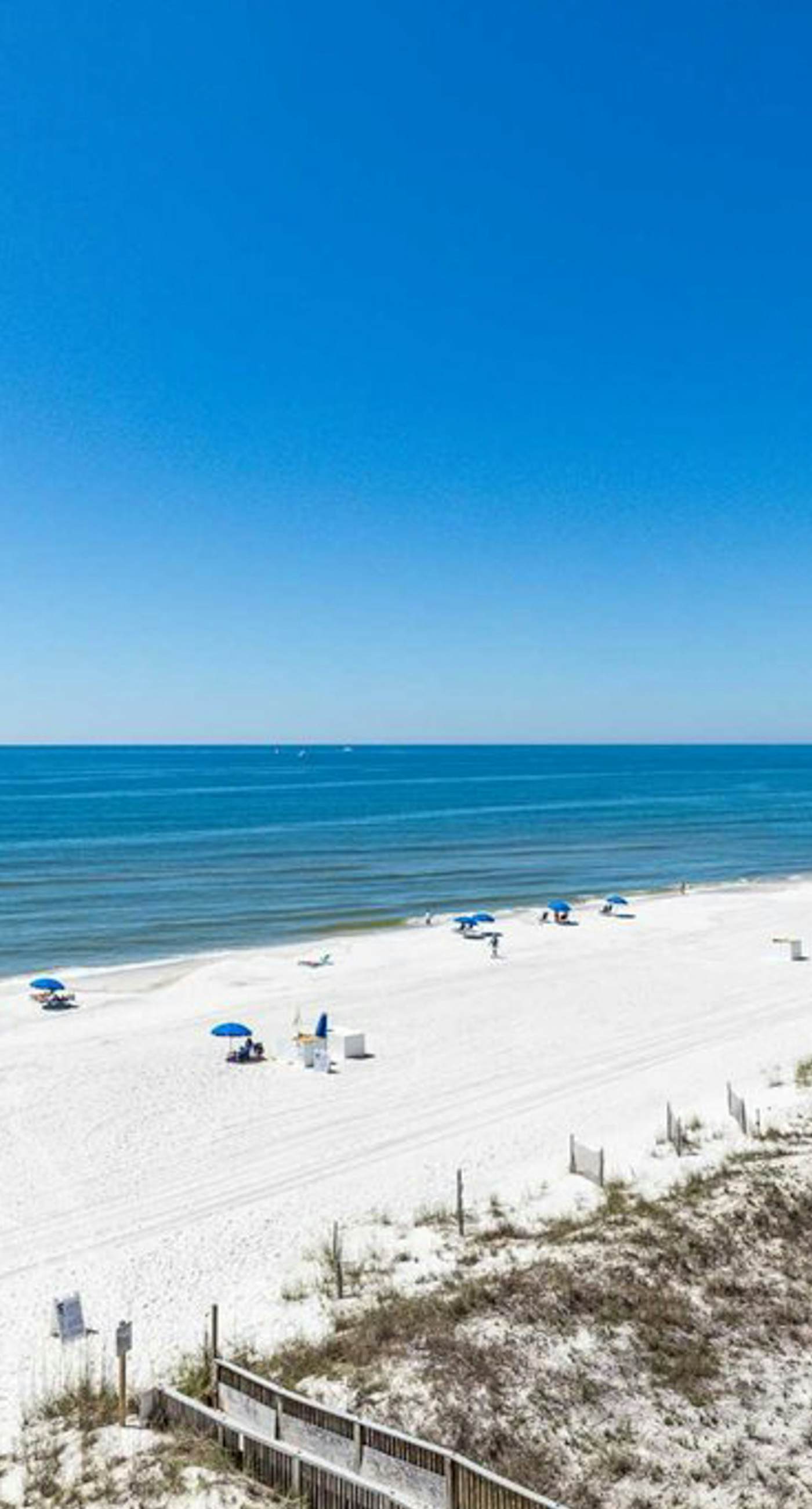 Beachfront Condo with Gorgeous Gulf View, Balcony & Shared Pools