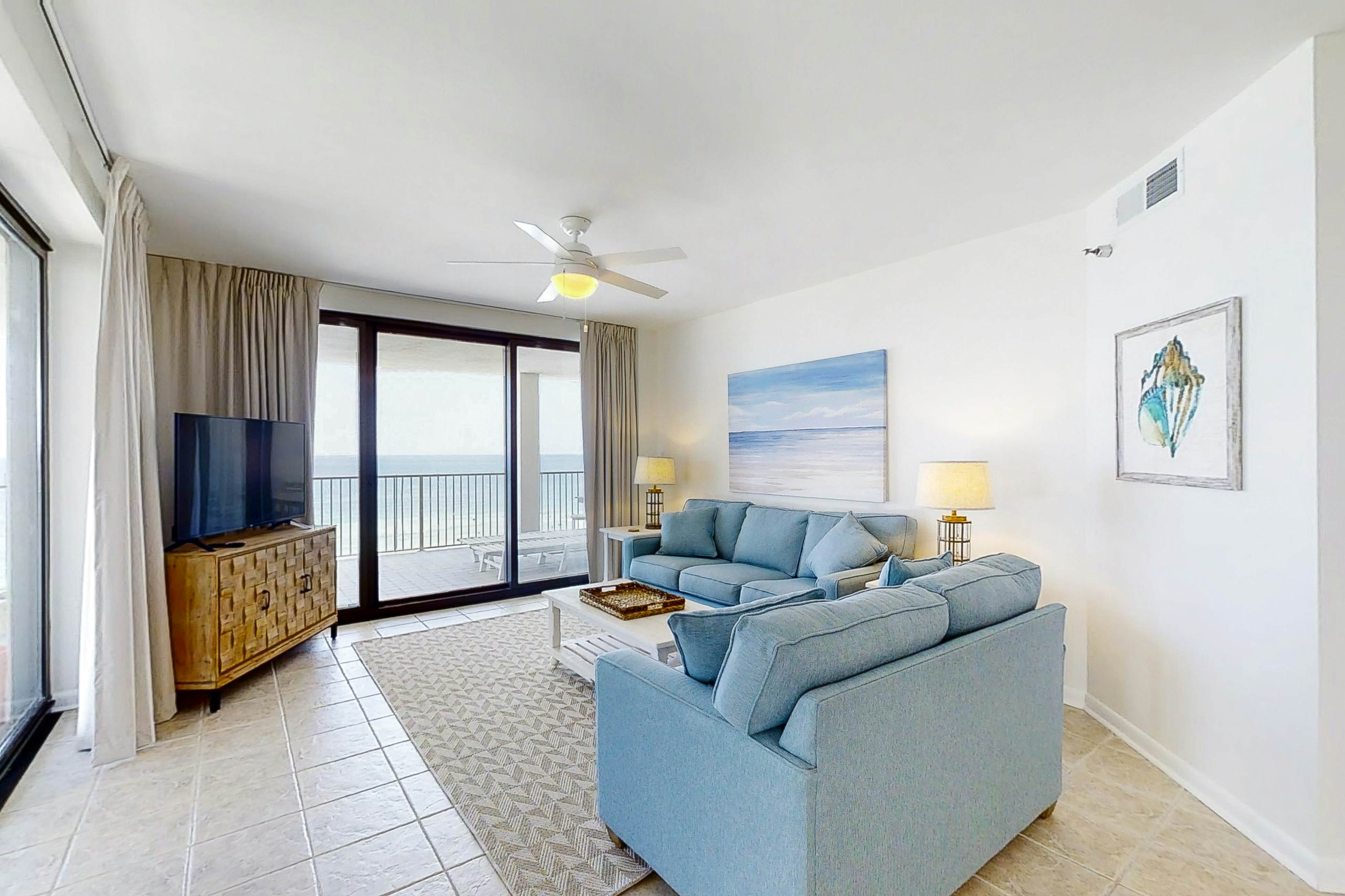 Gulf-front corner condo with great deck, pools & hot tub