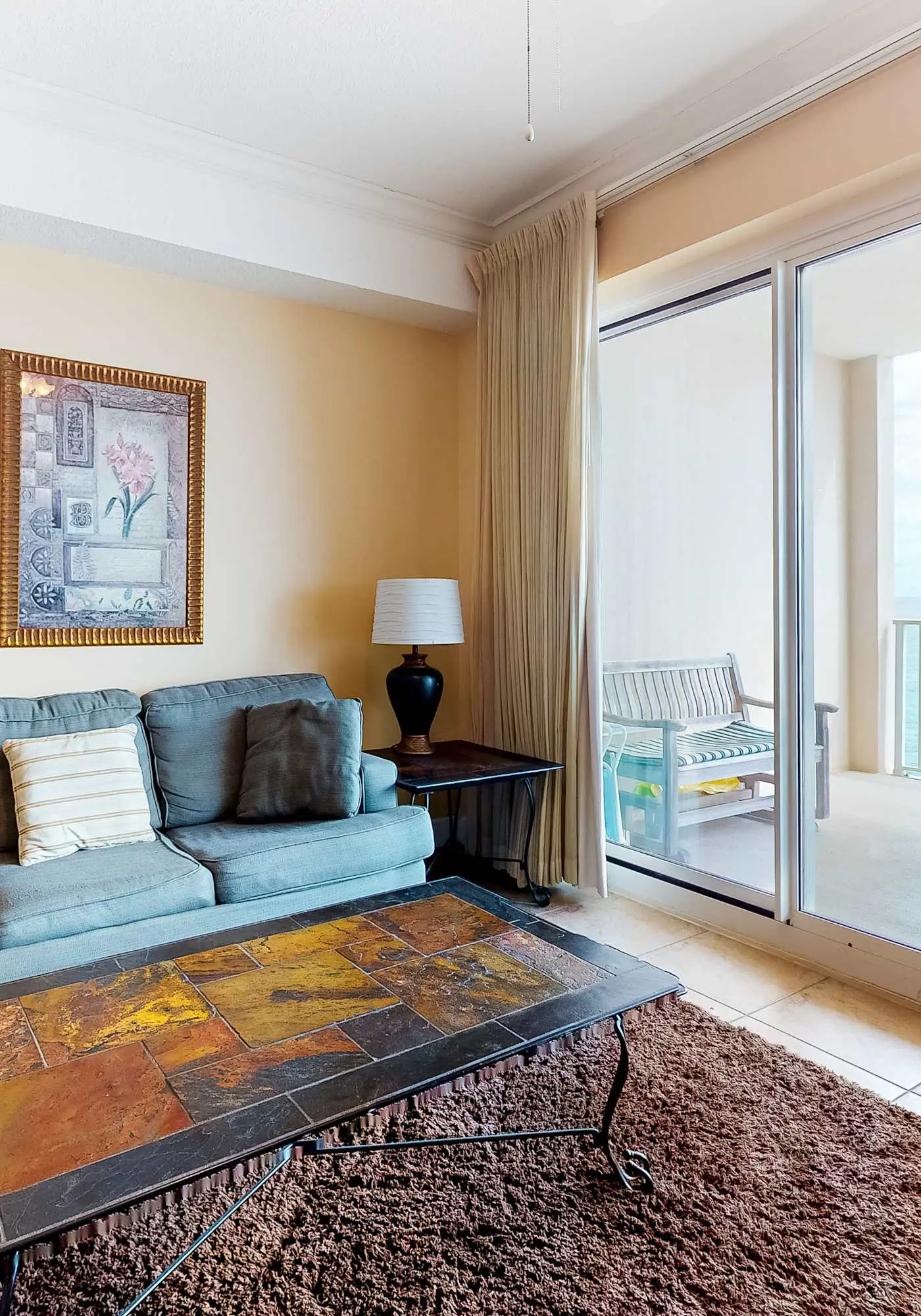 Beachfront condo with Gulf view, balcony, pools, hot tubs & gym access