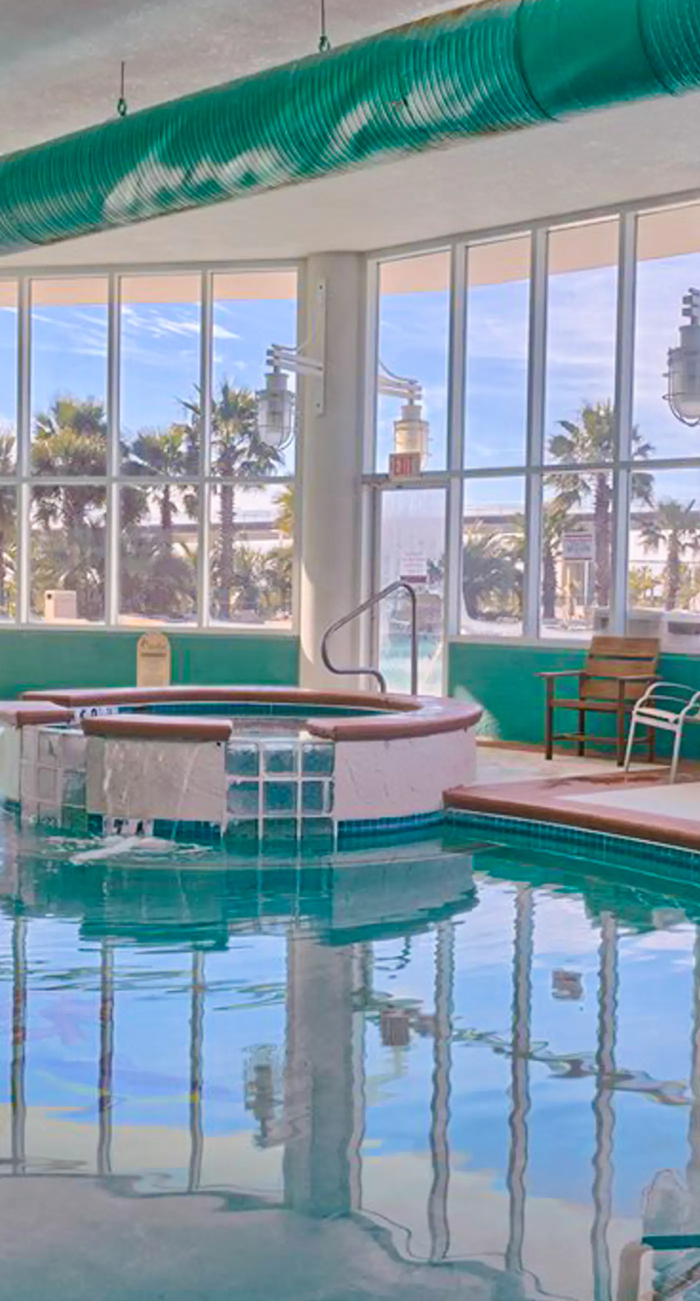 Beachfront 13th-floor condo with balcony, hot tubs, pools, & tennis courts