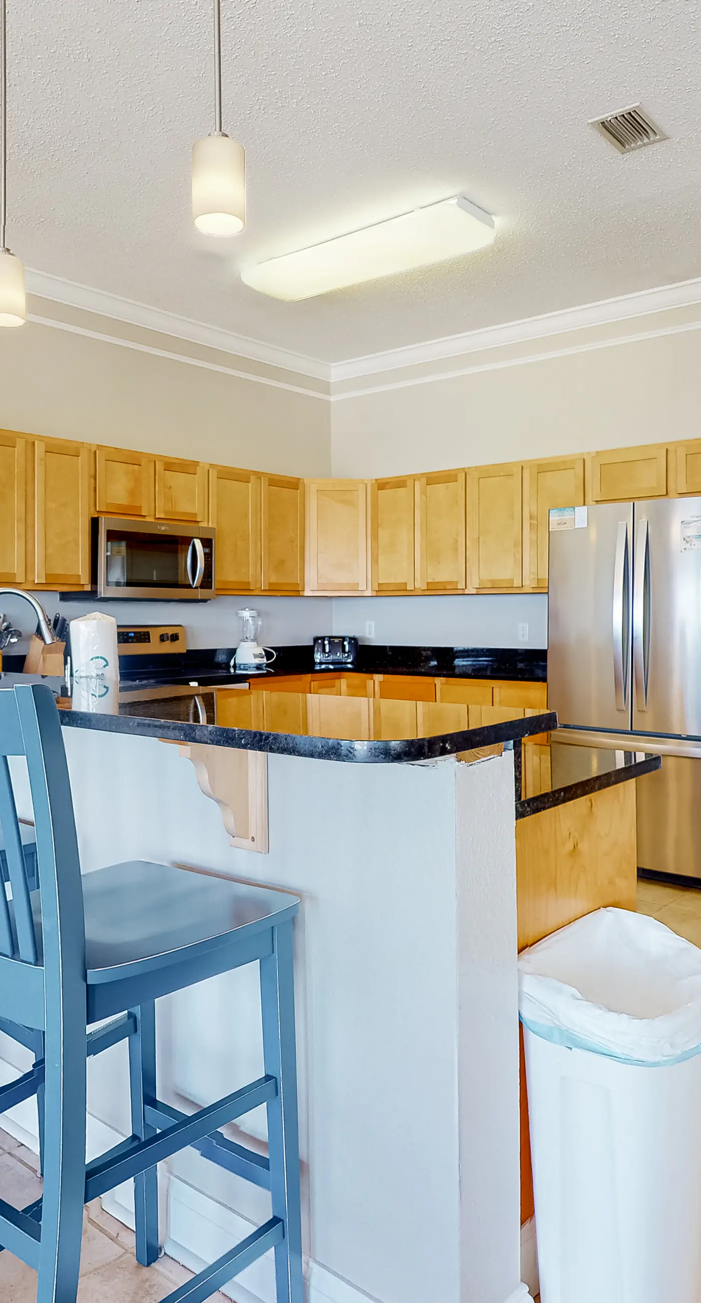 Large beachfront home with pool, deck & AC - wedding-friendly