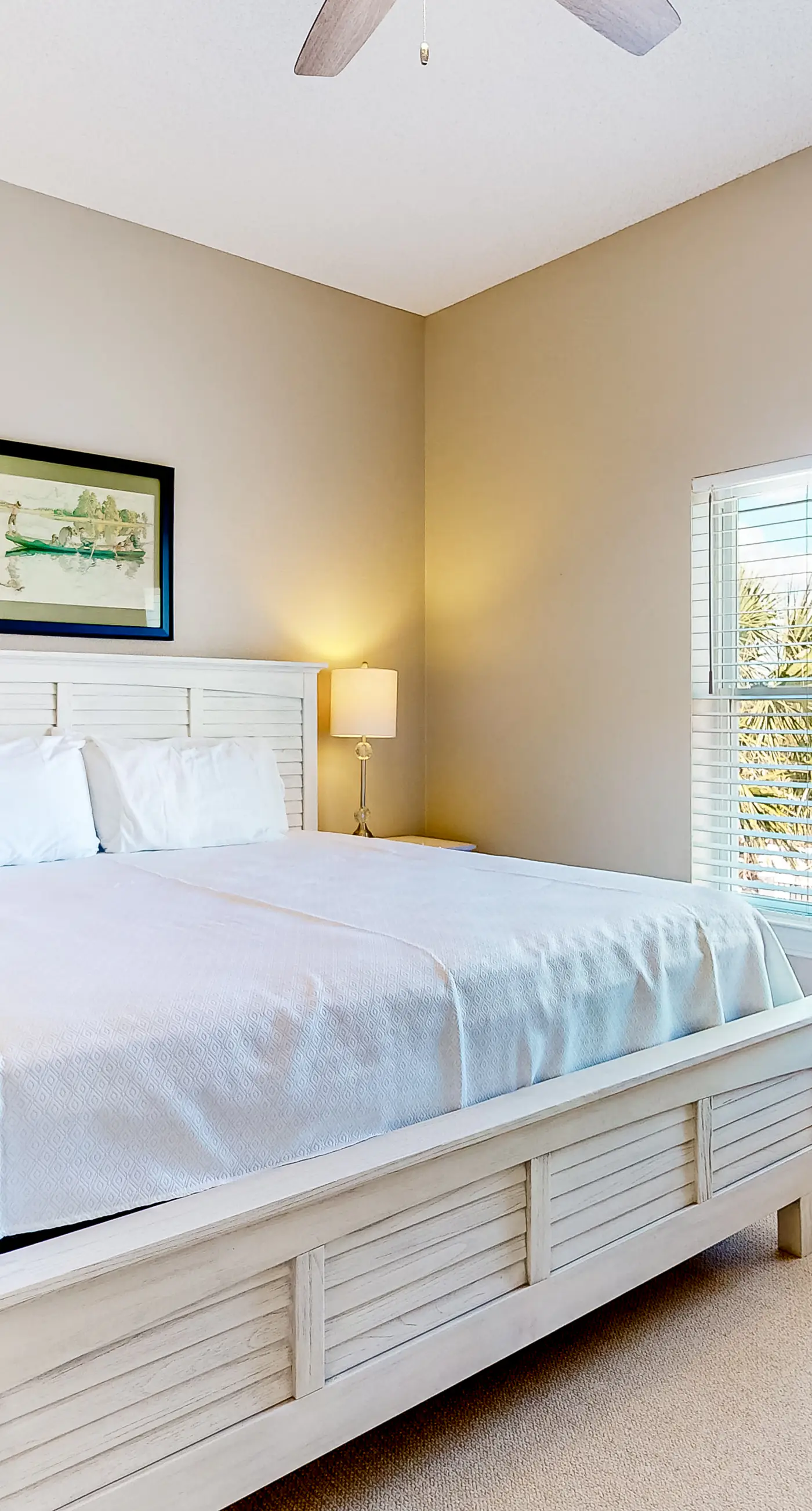 Large beachfront home with pool, deck & AC - wedding-friendly