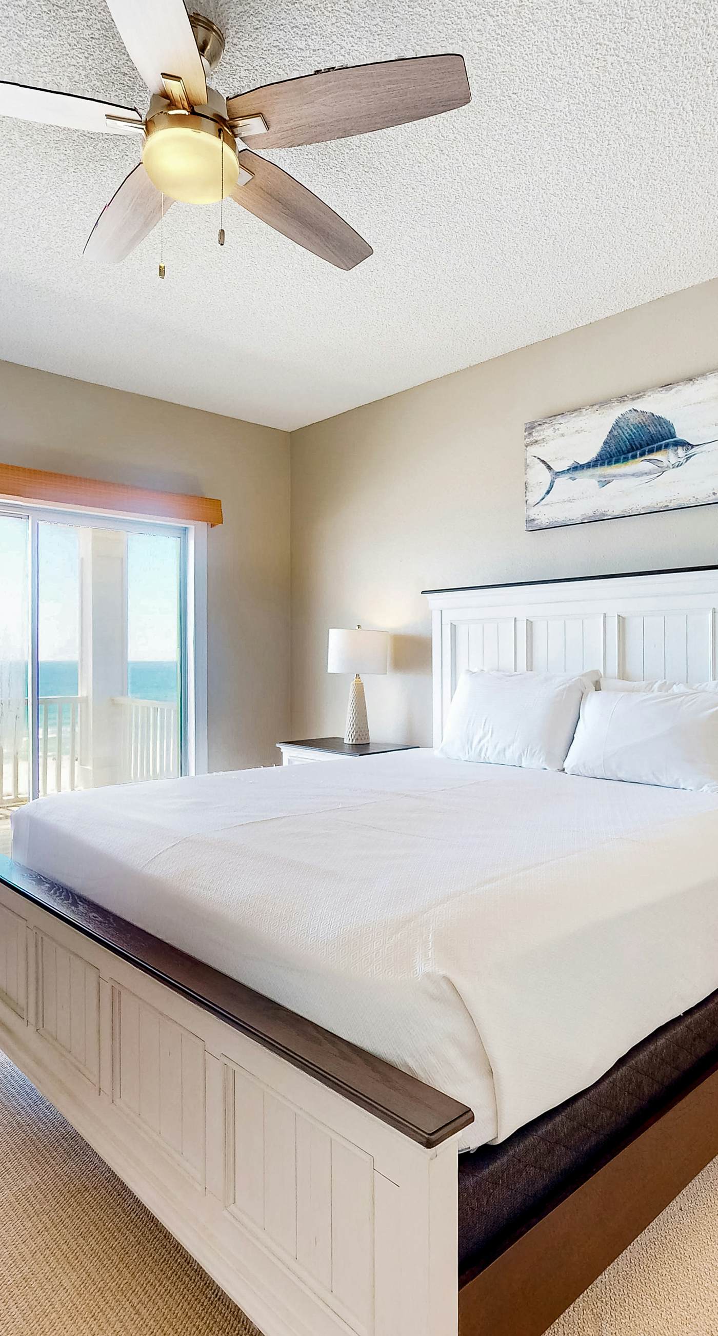 Large beachfront home with pool, deck & AC - wedding-friendly