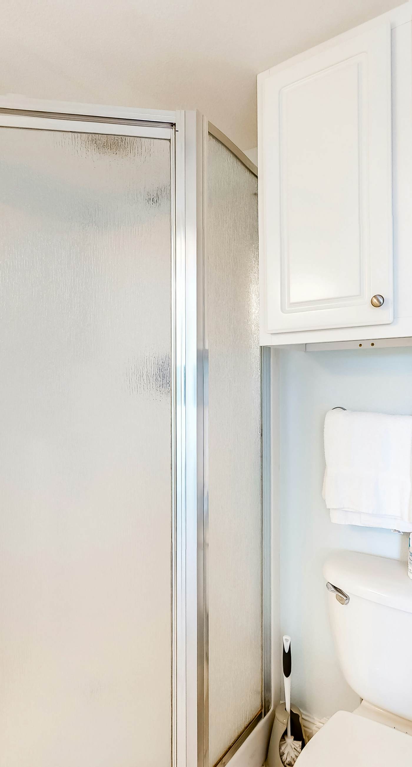 Gulf-front home on the beach with 3-tier deck, Gulf views & pool access