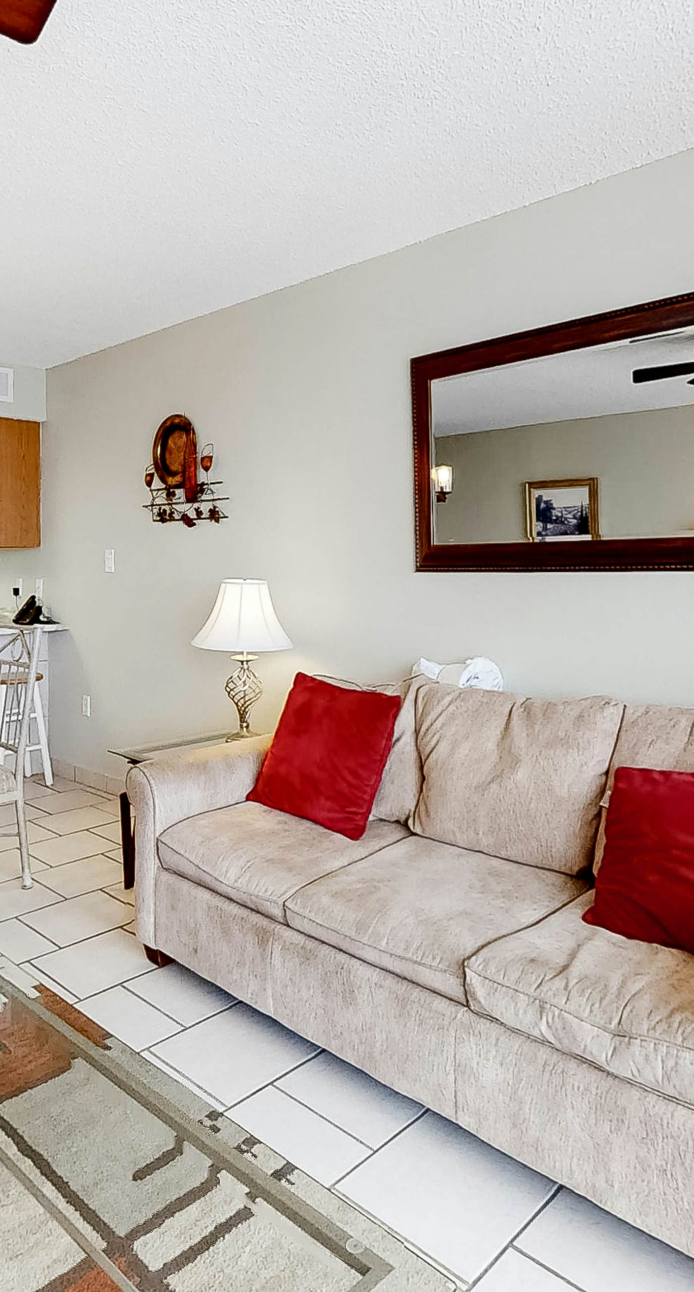 Beachfront Condo with Gulf View, Balcony, WiFi, AC & Shared Pools