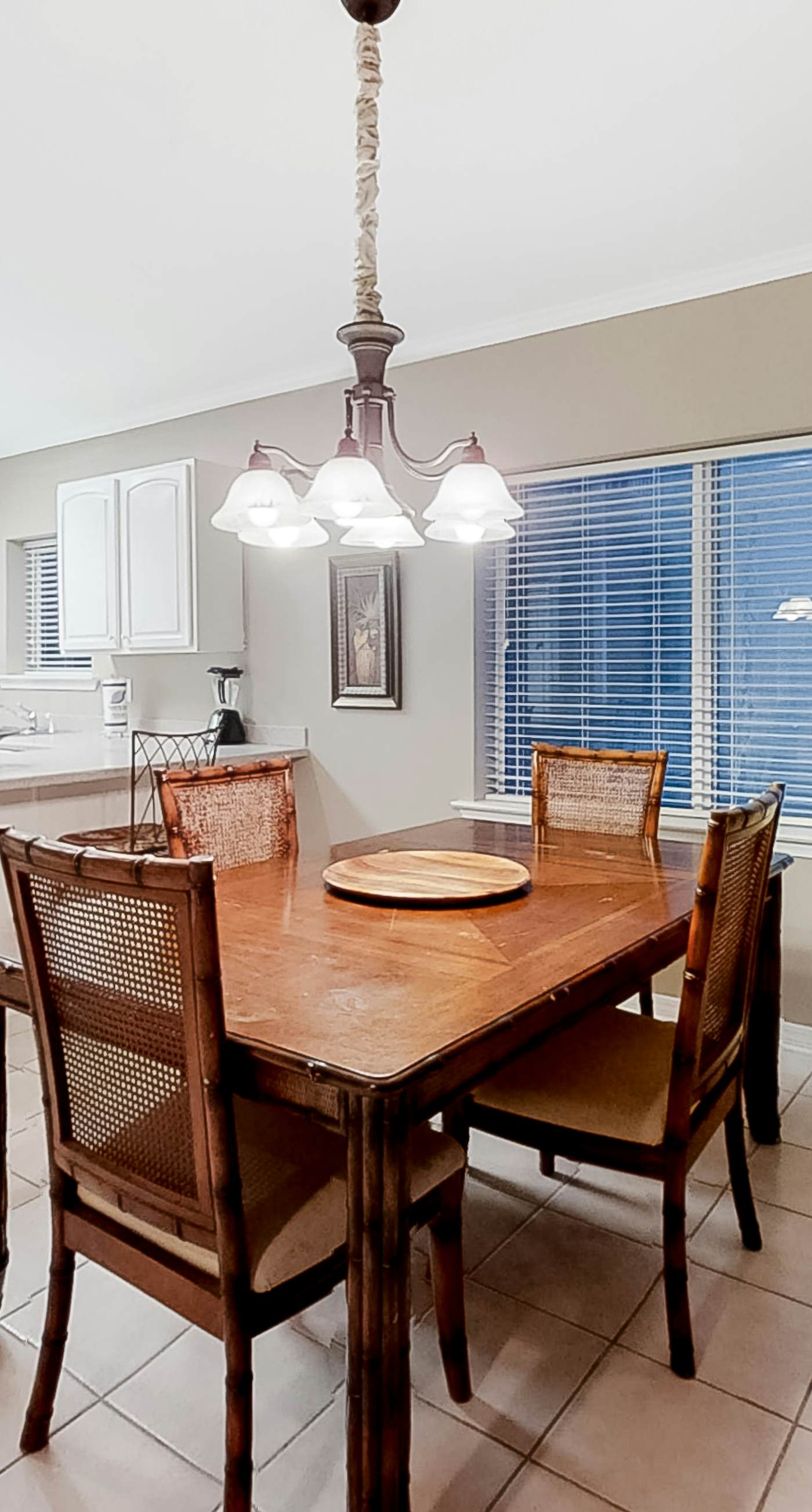 Gulf-Front condo with balcony, beach access, WiFi, AC, & outdoor pool