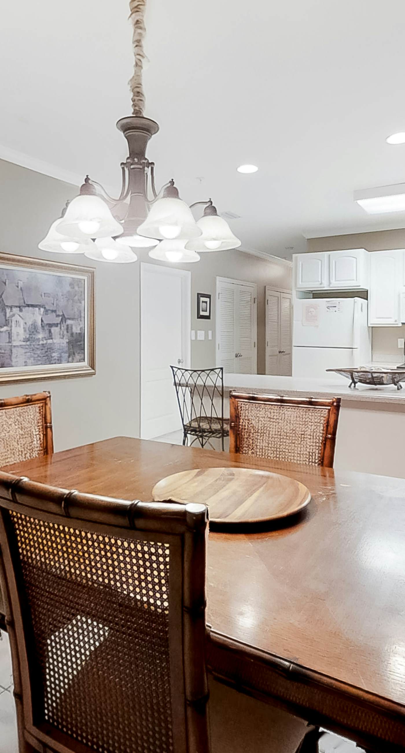 Gulf-Front condo with balcony, beach access, WiFi, AC, & outdoor pool