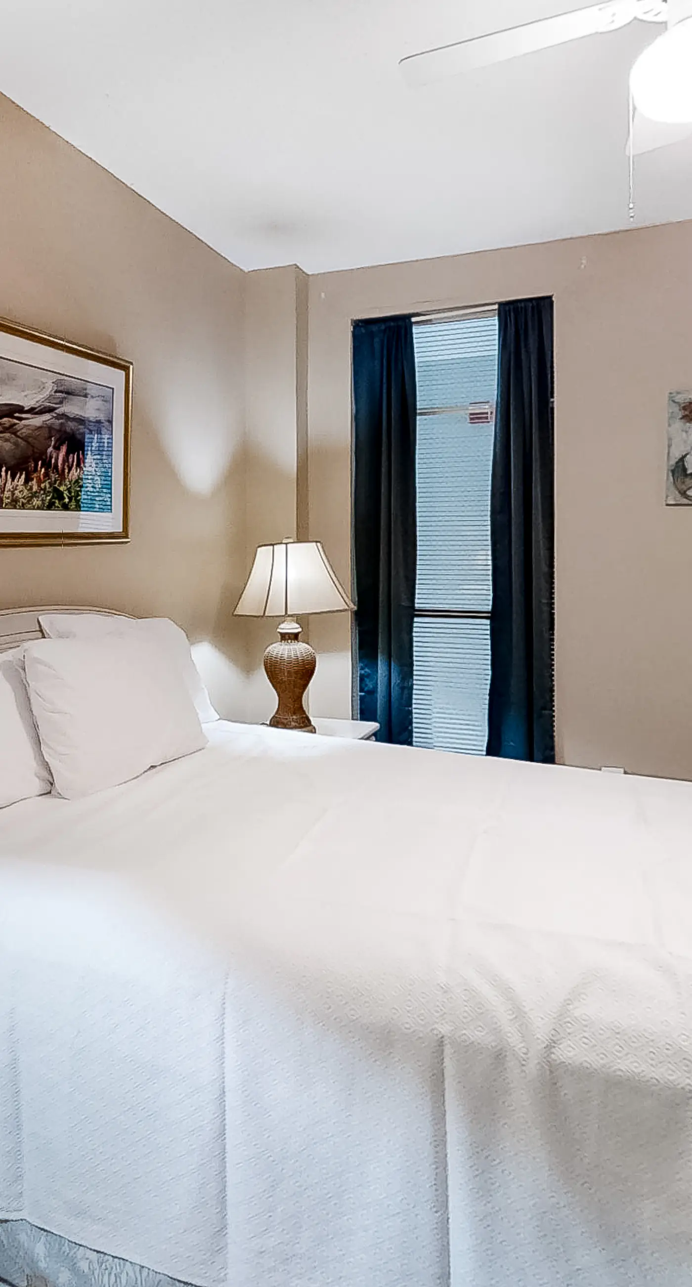 Garden-level, beachfront condo with patio, AC, pools, hot tub & tennis