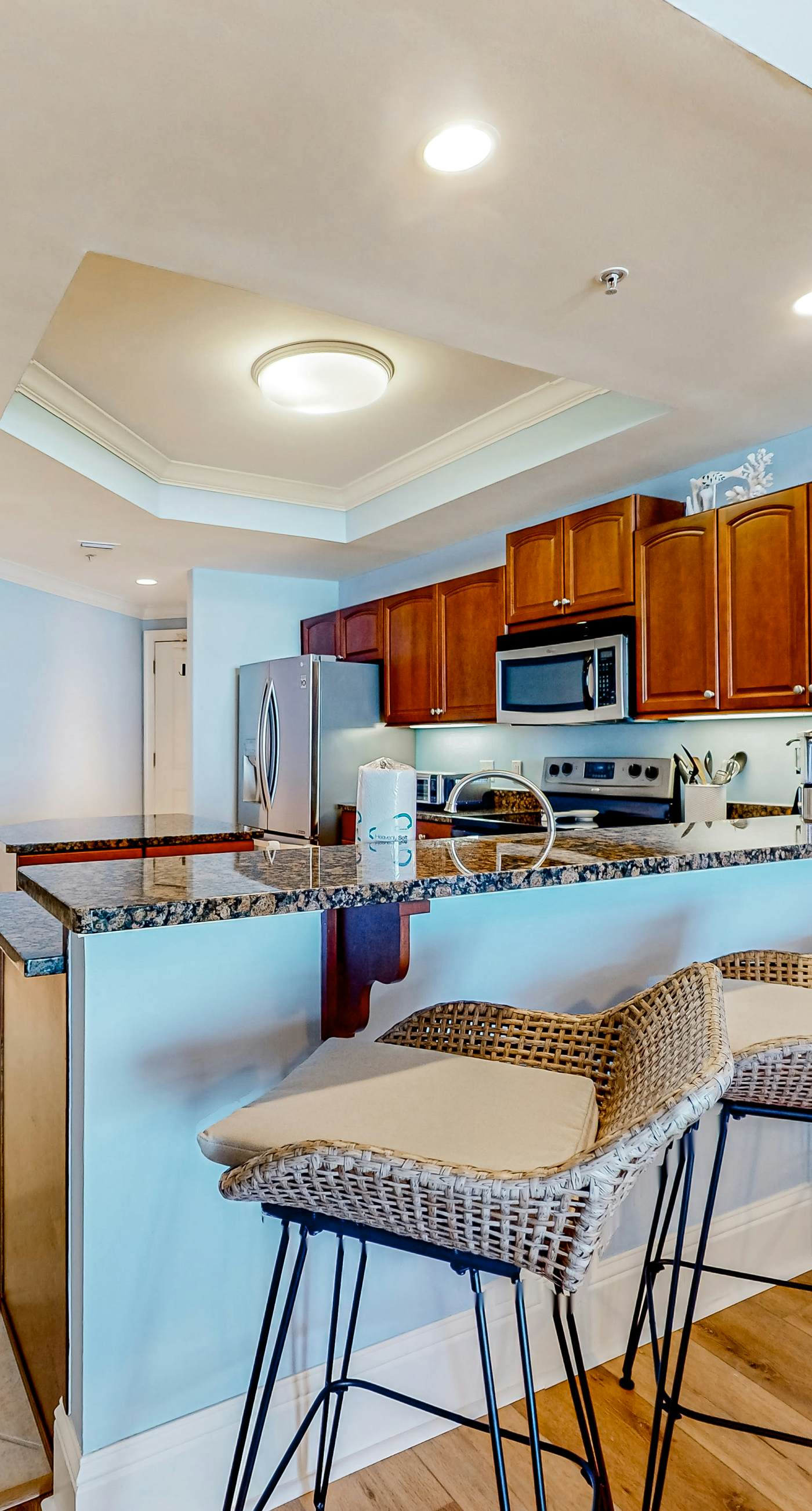 Gulf-front condo with a beach view, pools, hot tub, tennis, & fitness room