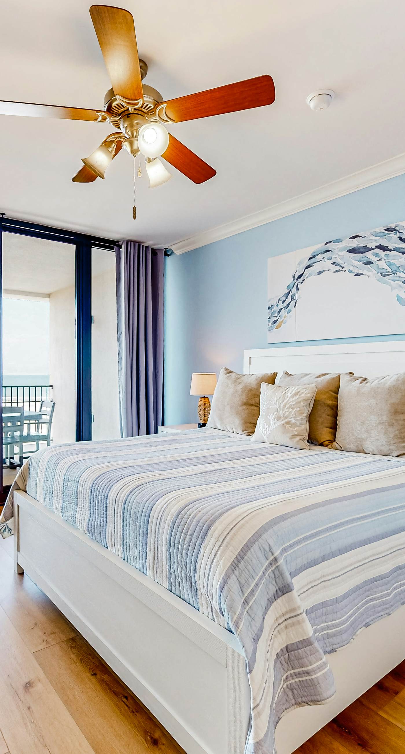 Gulf-front condo with a beach view, pools, hot tub, tennis, & fitness room