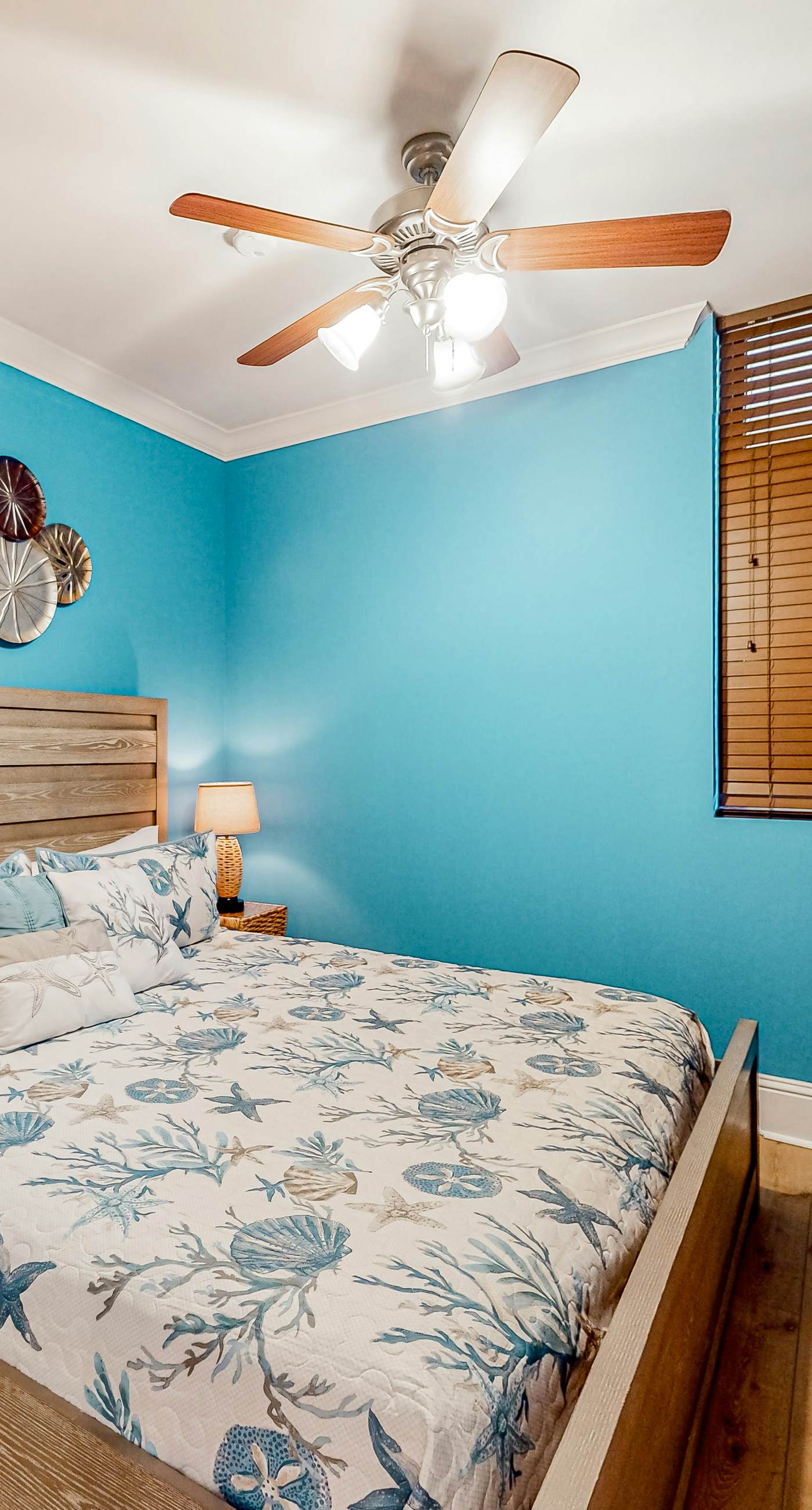 Gulf-front condo with a beach view, pools, hot tub, tennis, & fitness room