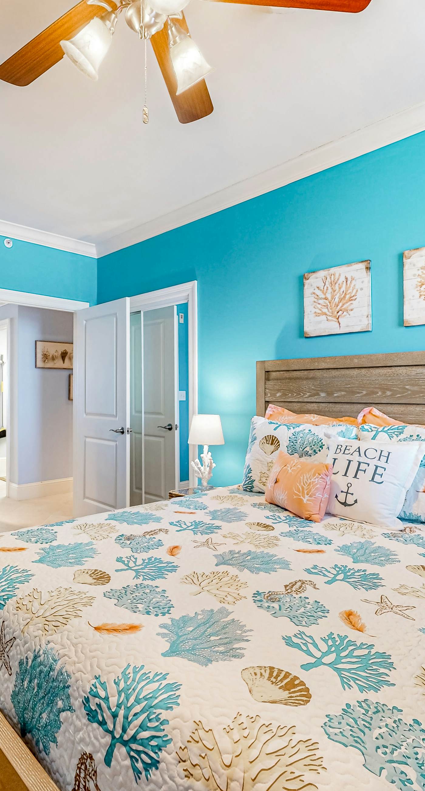 Gulf-front condo with a beach view, pools, hot tub, tennis, & fitness room