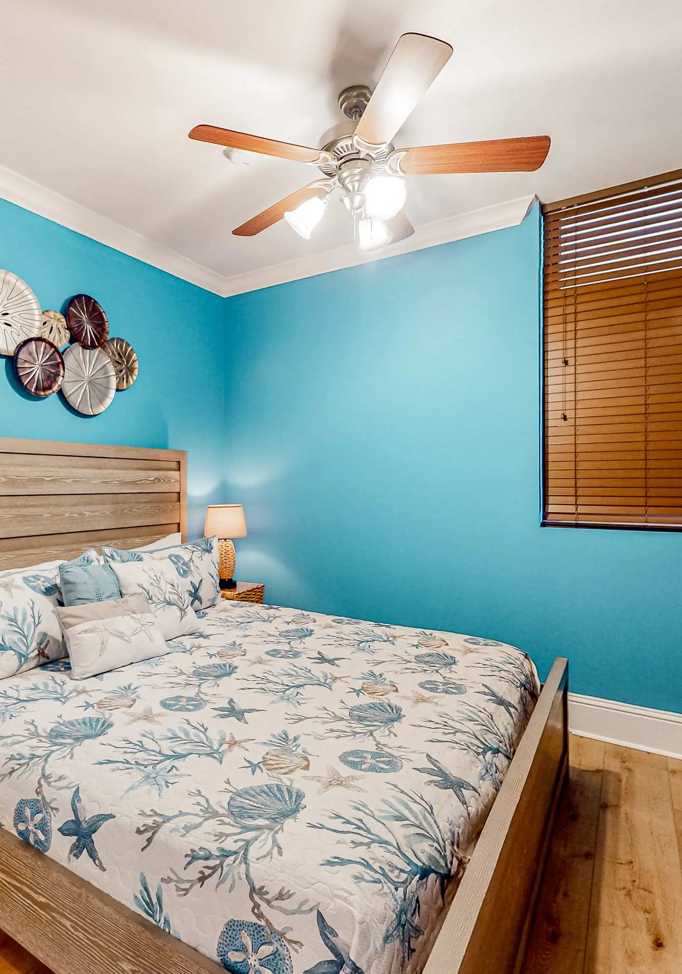 Gulf-front condo with a beach view, pools, hot tub, tennis, & fitness room