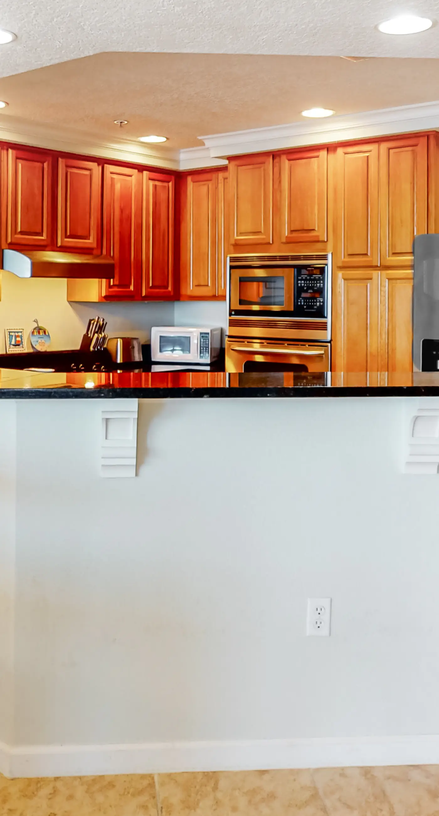 Charming Ocean View Condo with Private Balcony, AC, Shared Outdoor Pool, Free WiFi