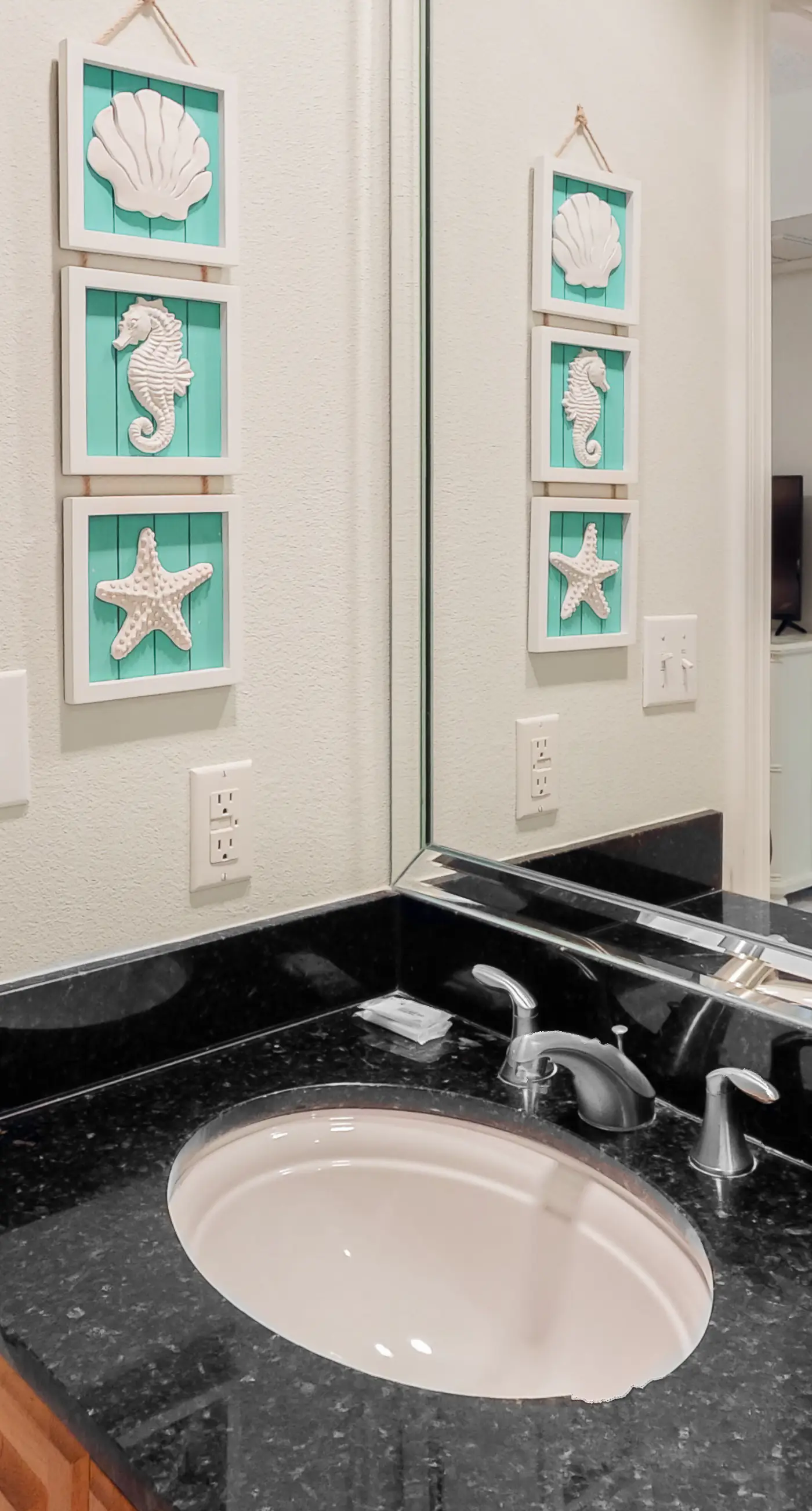 Charming Ocean View Condo with Private Balcony, AC, Shared Outdoor Pool, Free WiFi