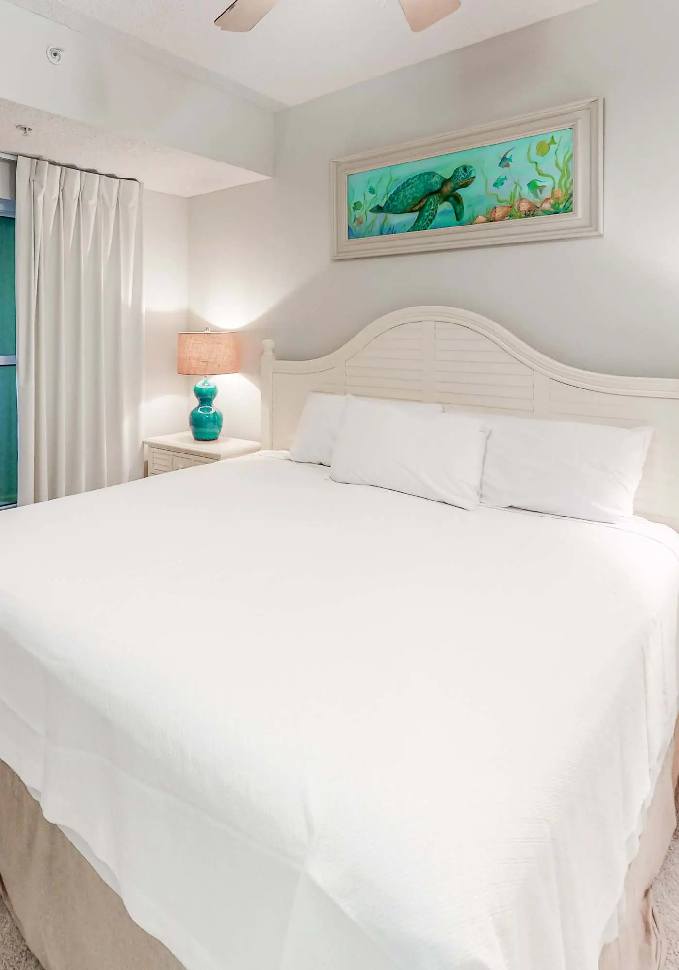 Charming Ocean View Condo with Private Balcony, AC, Shared Outdoor Pool, Free WiFi